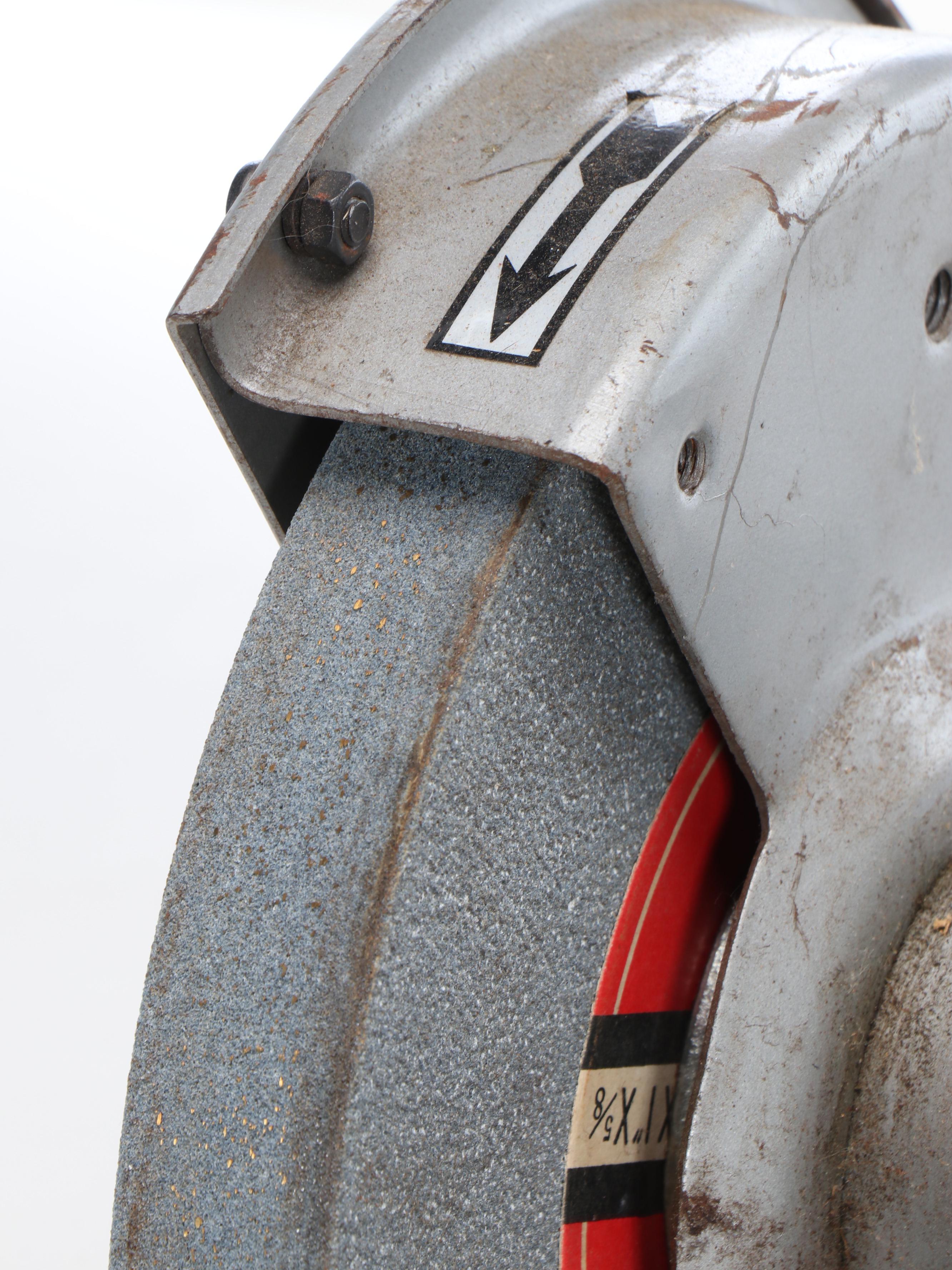 Ryobi 1/2 HP Heavy Duty Bench Grinder with Delta Oscillating Spindle Sander