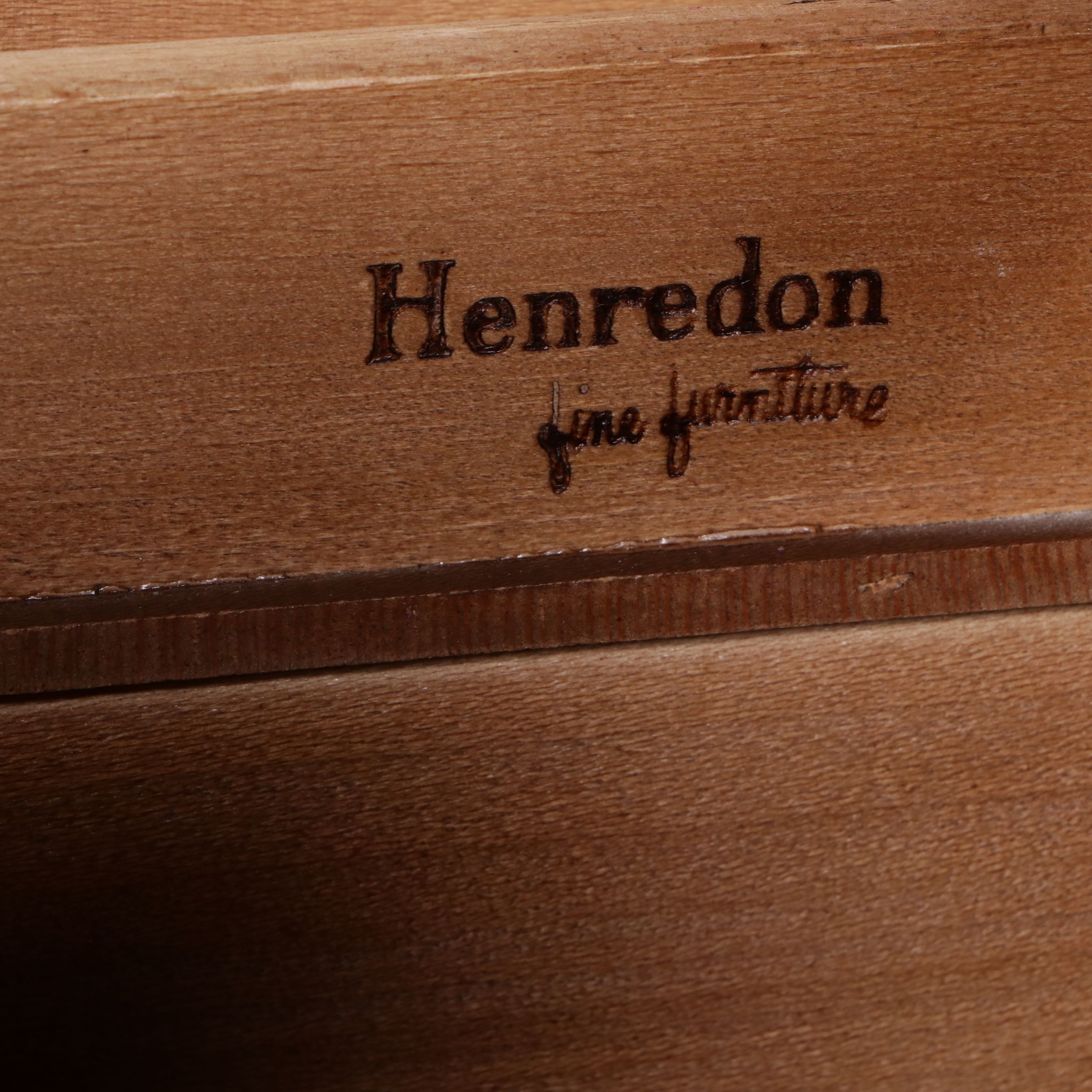 Henredon Walnut Dresser, Late 20th Century