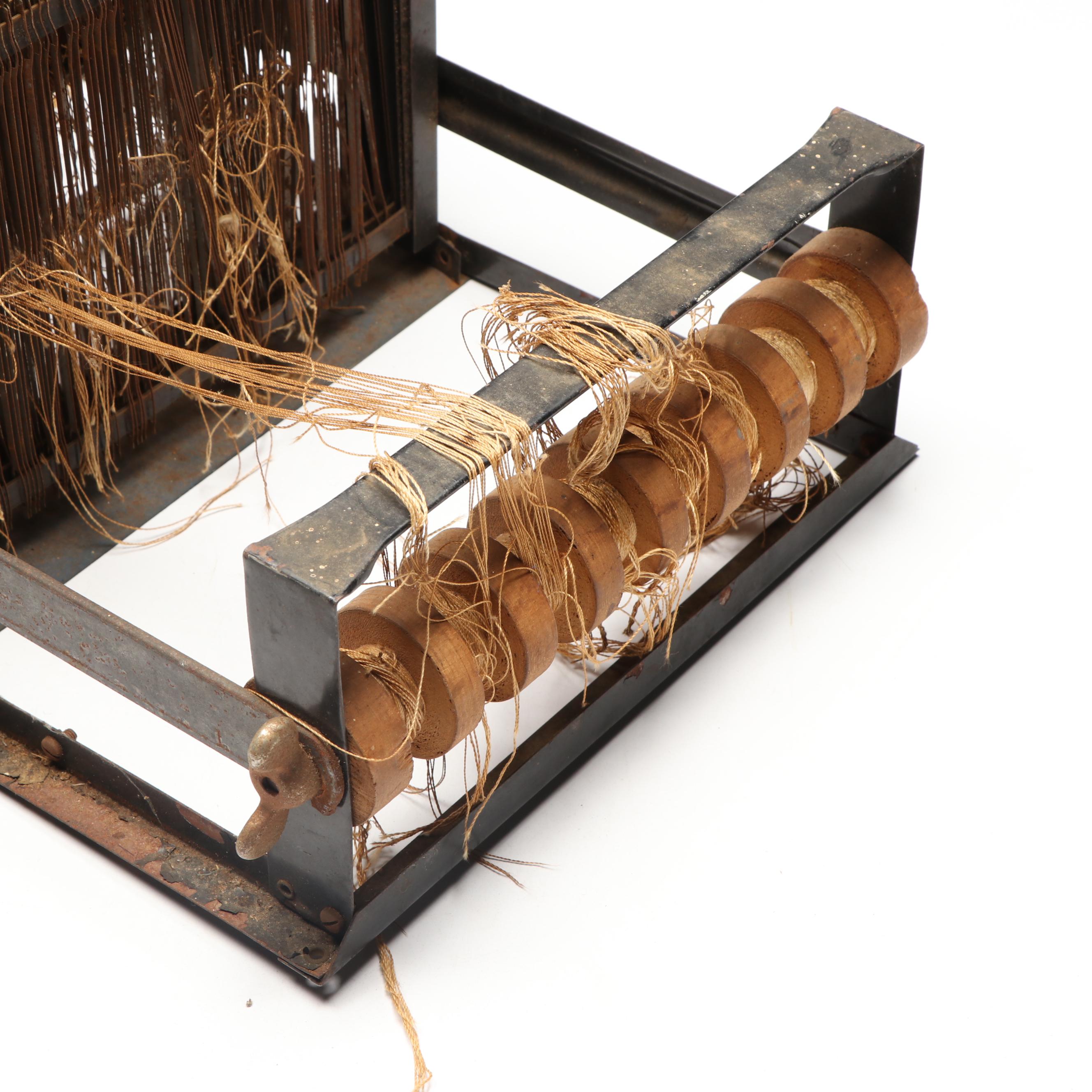 Structo ArtCraft Table Top Weaving Loom