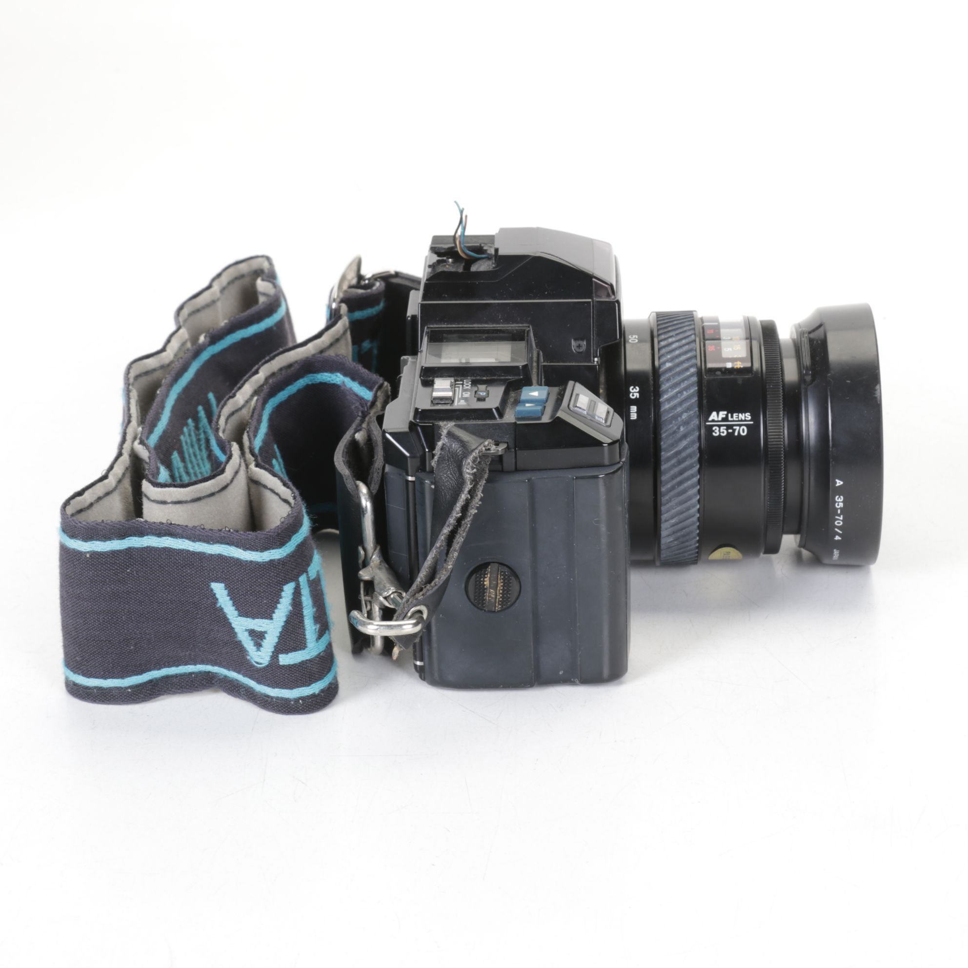 Minolta Maxxum 7000 35mm Camera with Accessories & Bag