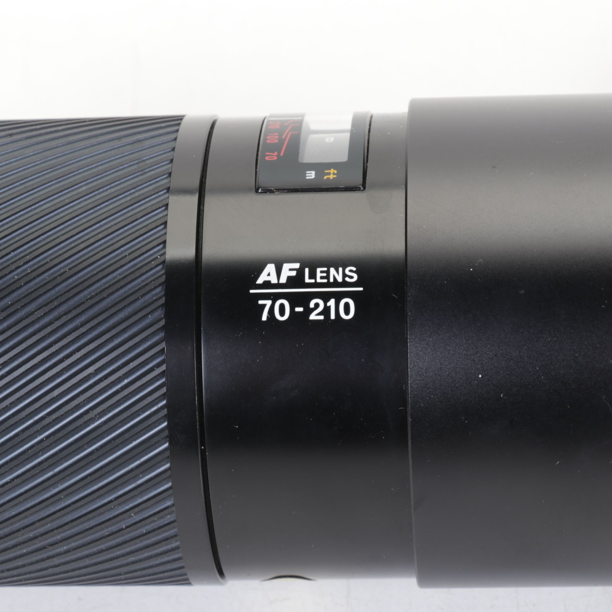 Minolta Maxxum 7000 35mm Camera with Accessories & Bag