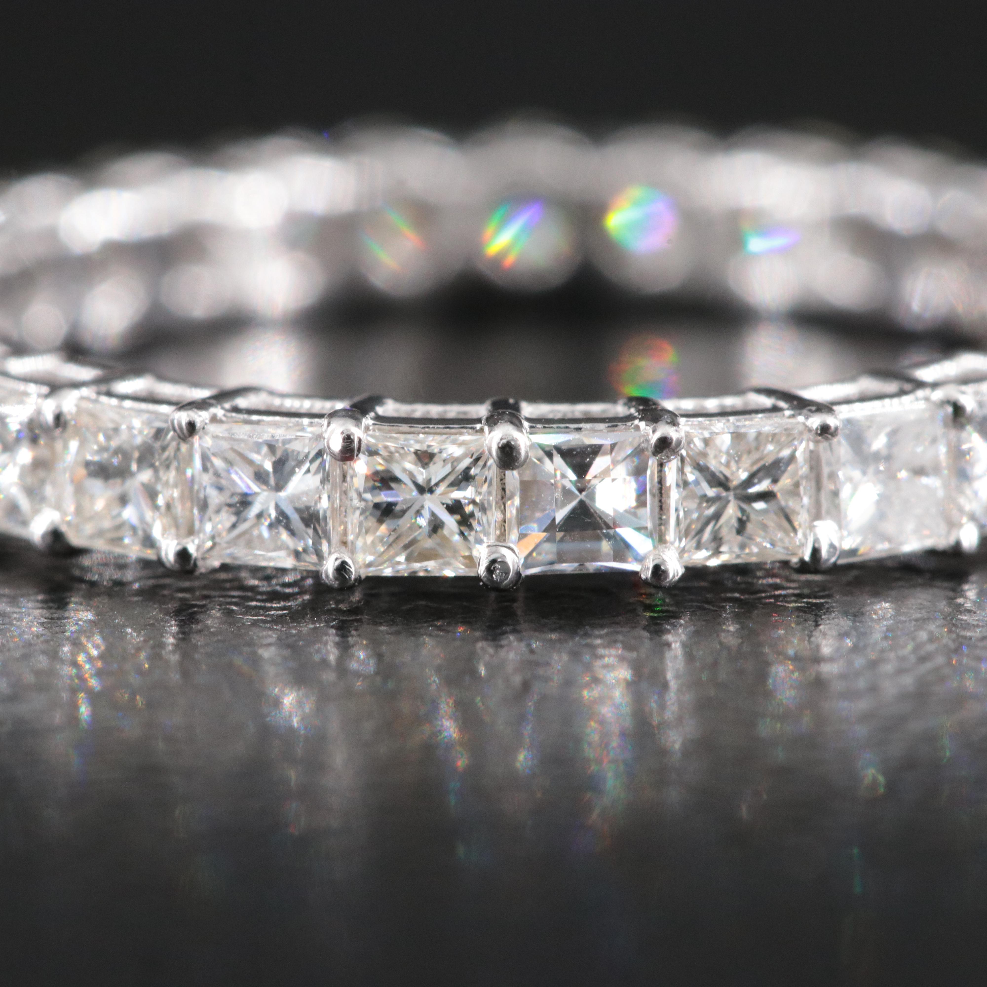 14K 1.60 CTW Diamond Reversible Eternity Band