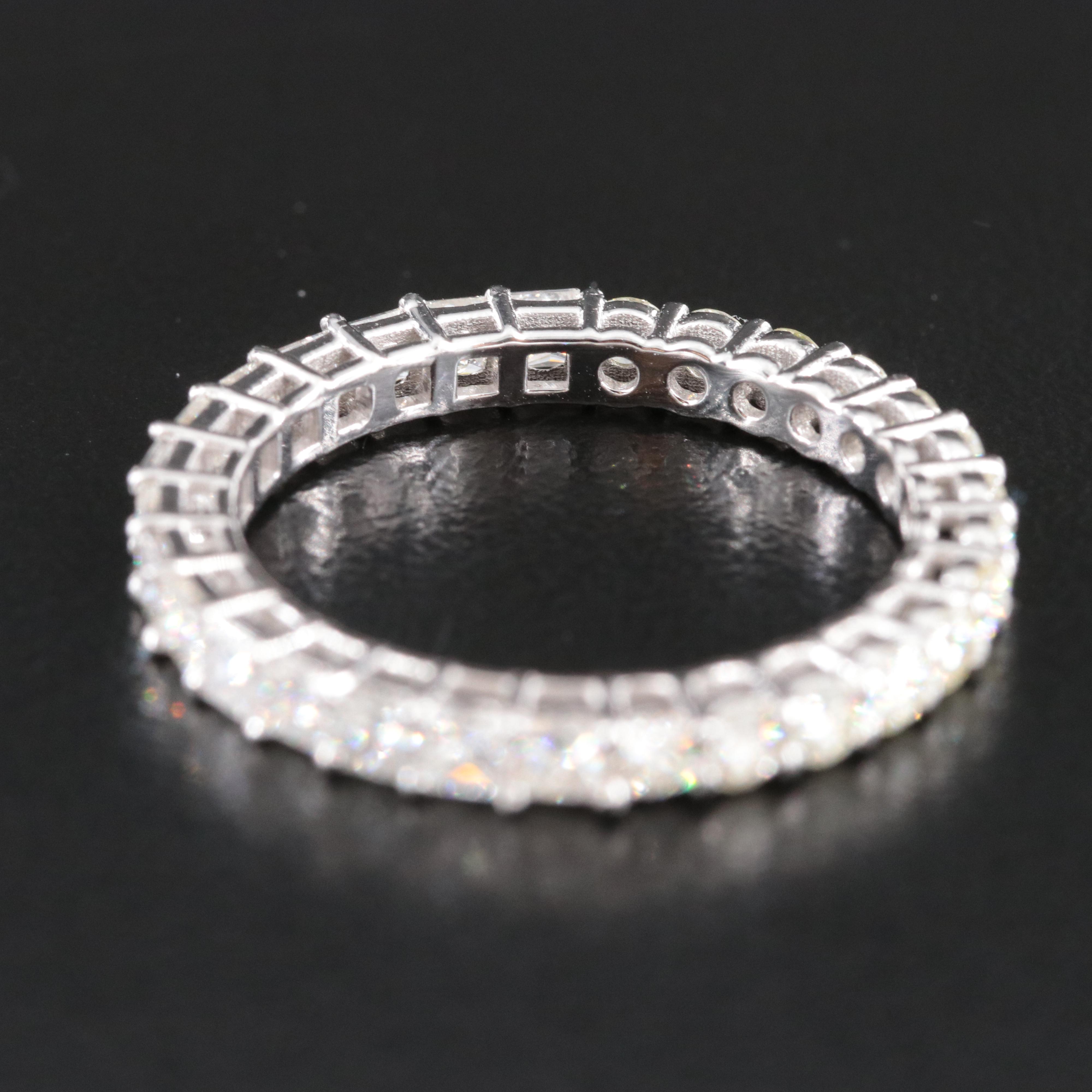 14K 1.60 CTW Diamond Reversible Eternity Band