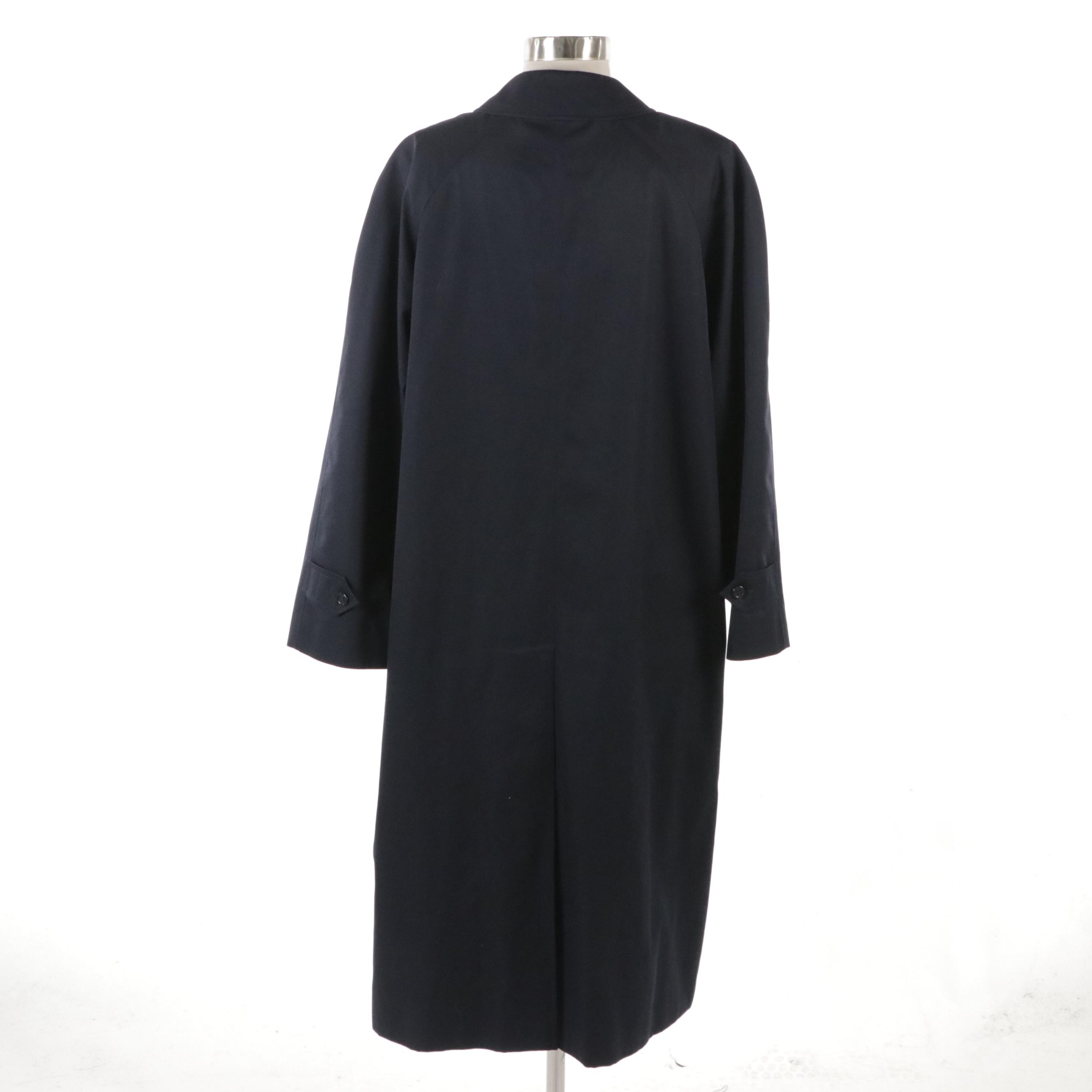 Burberrys Navy Blue Gabardine Single-Breasted Trench Coat with Plaid Lining