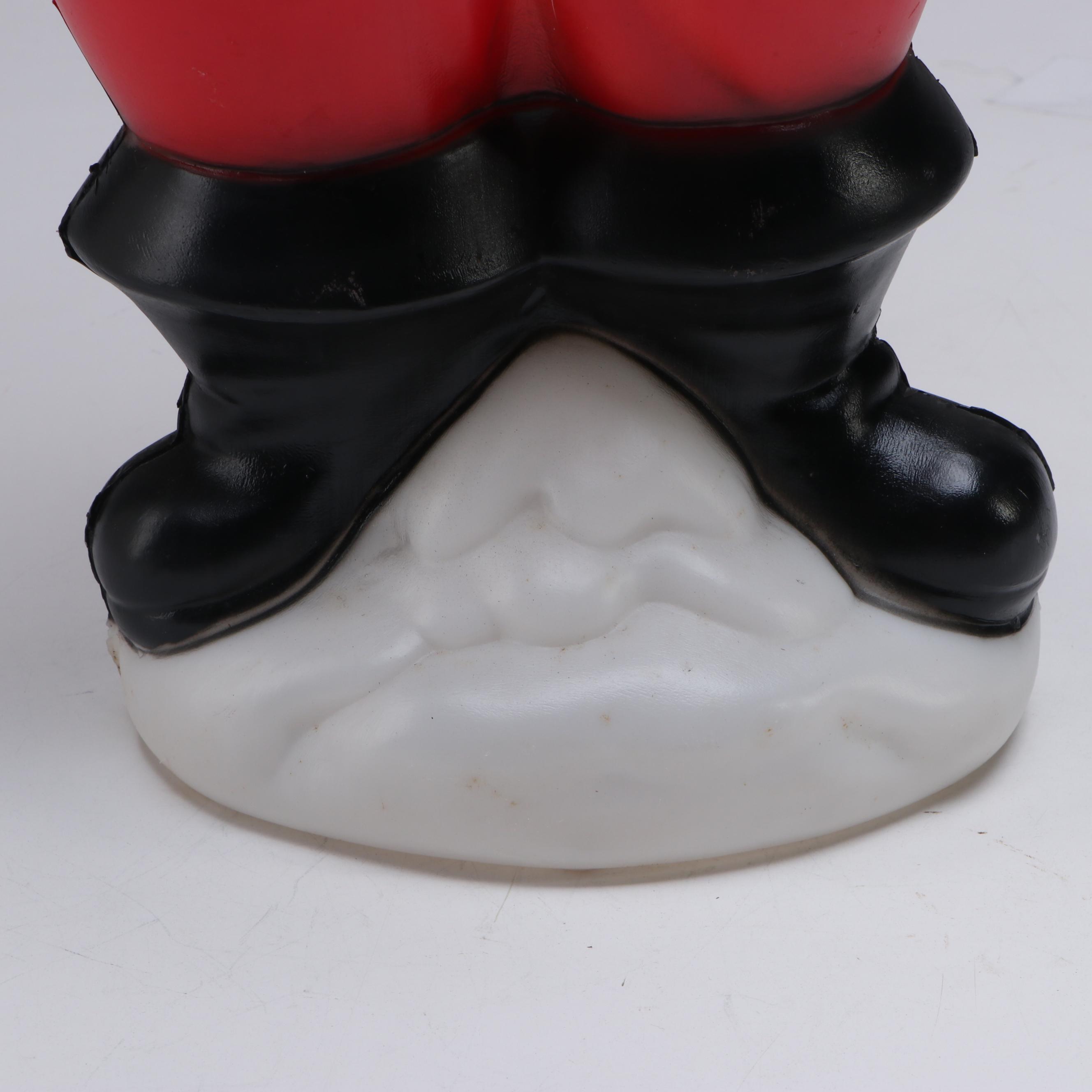 Carolina Enterprises Plastic Illuminated Santa, Late 20th Century