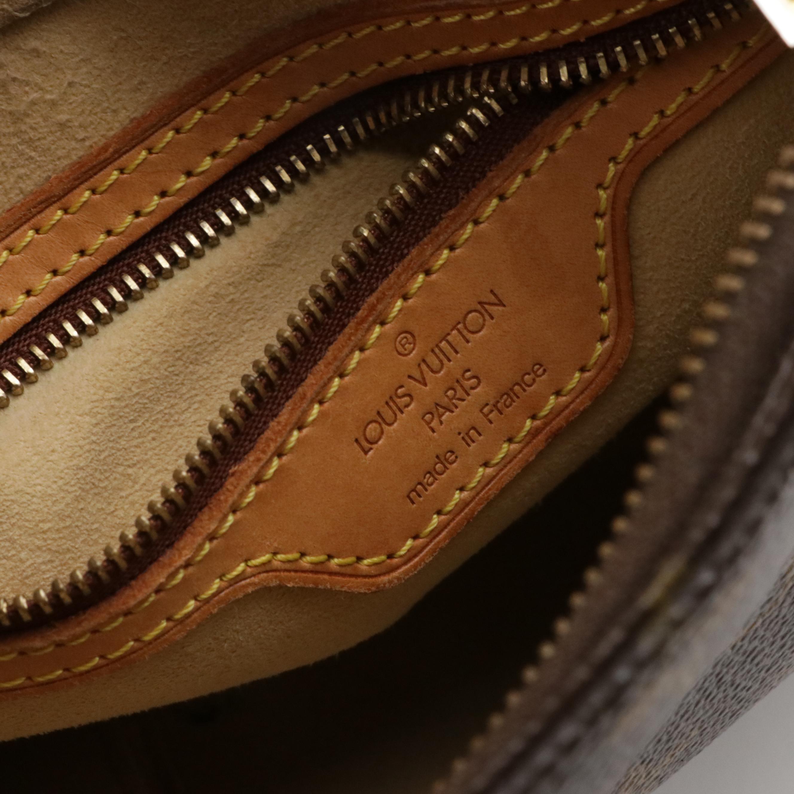 Louis Vuitton Looping MM Bag in Monogram Canvas and Vachetta Leather