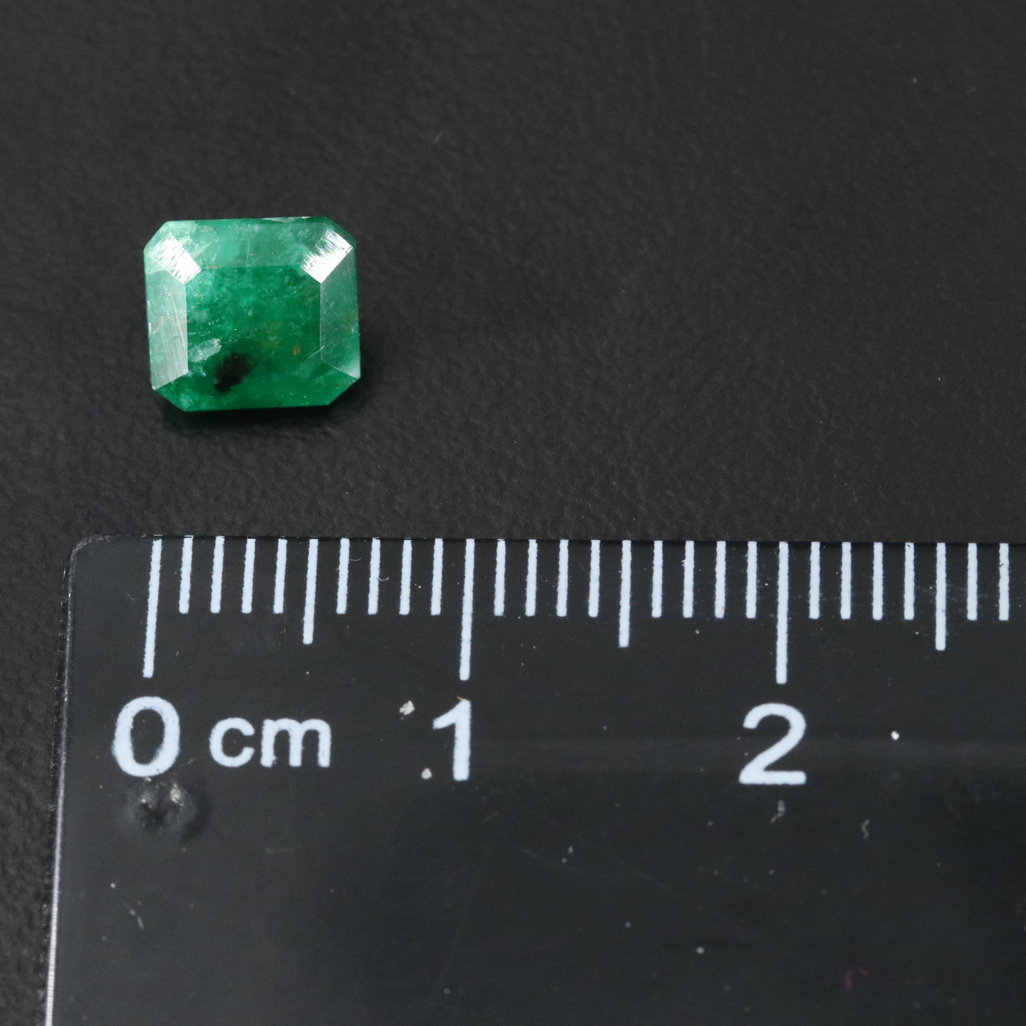 Loose 1.50 CT Emerald