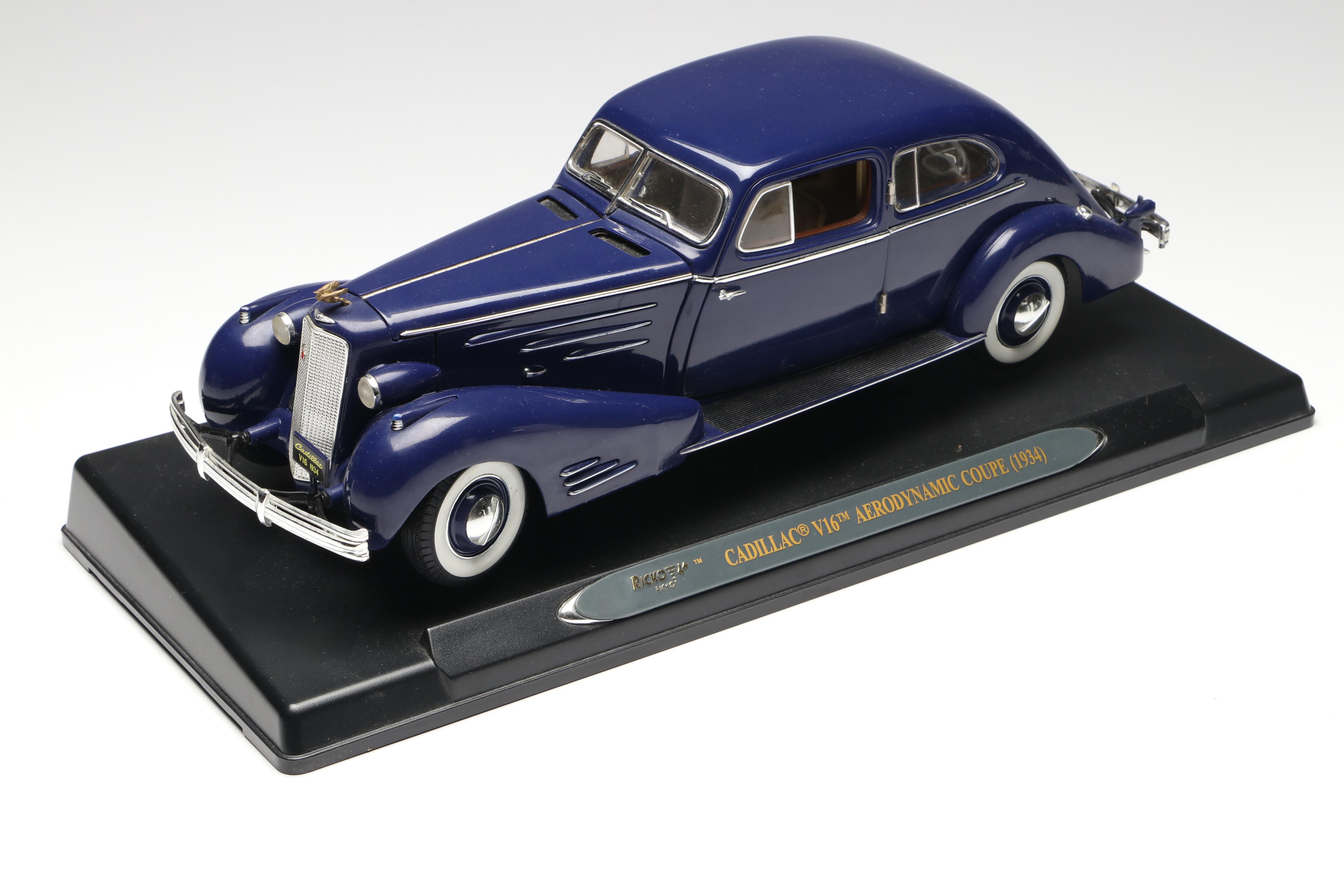 Signature 1936 Pontiac Deluxe and Other Diecast Cars