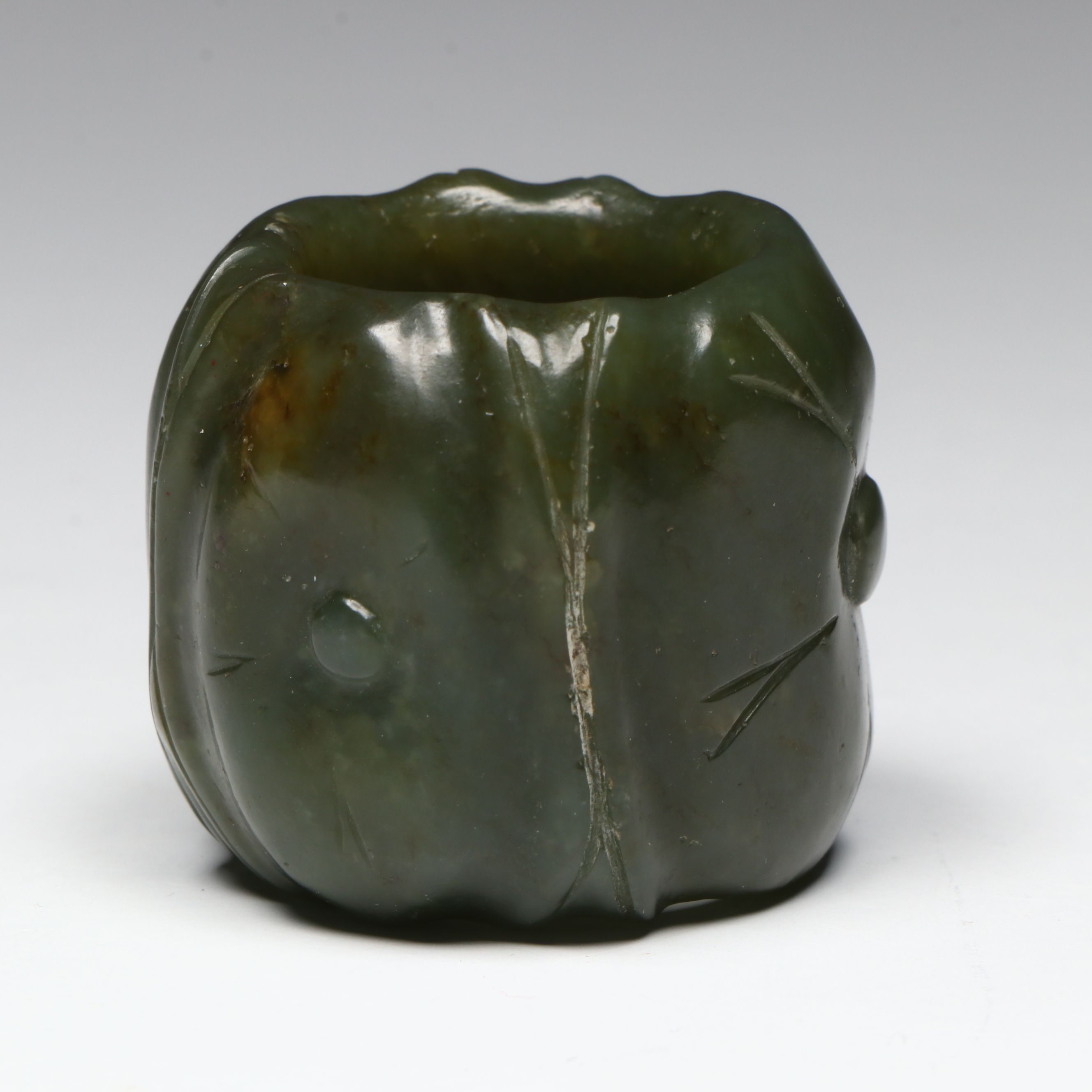 Chinese Carved Serpentine Archer's Ring