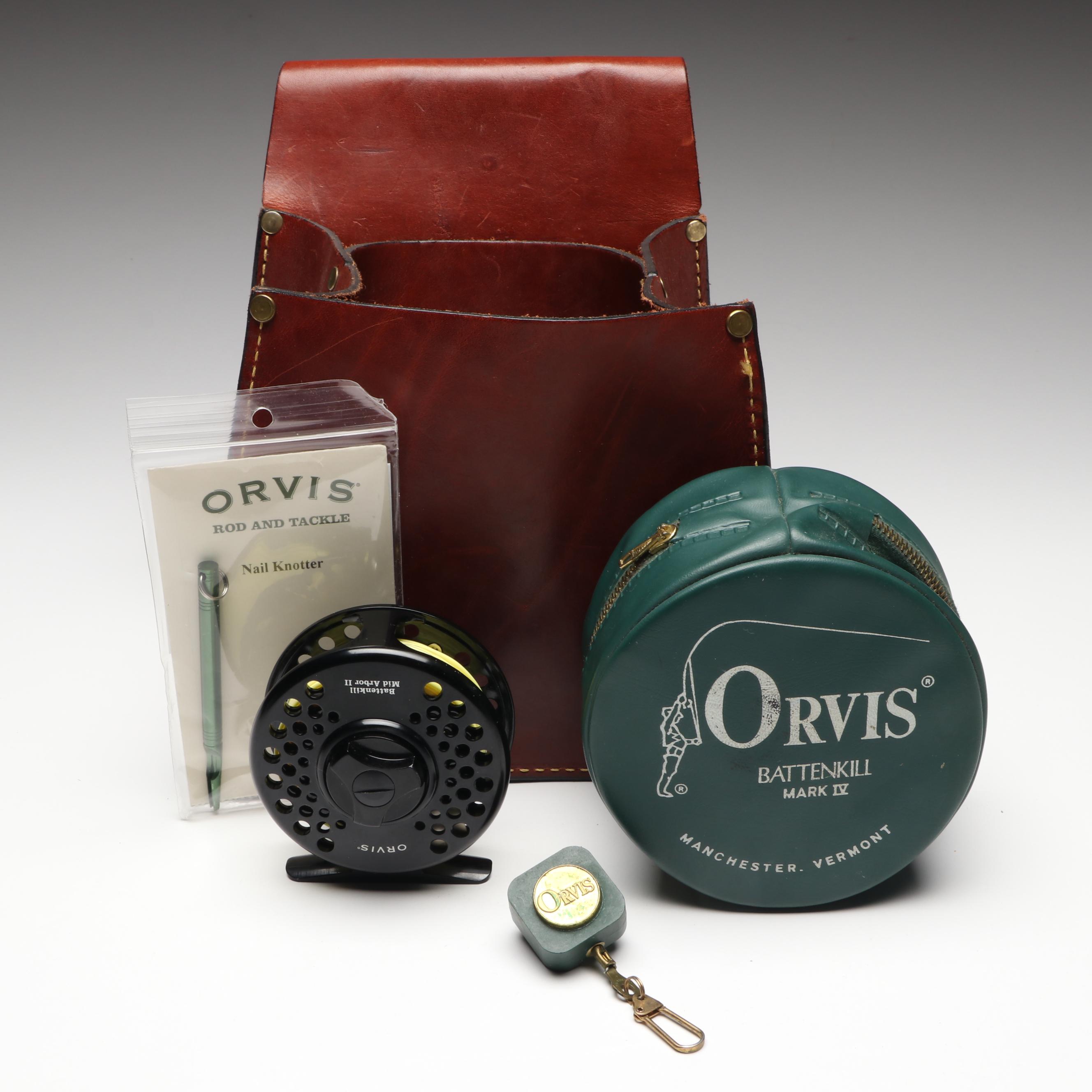Orvis Battenkill Mark IV Fly Reel with Leather Shell Pouch and More Accessories