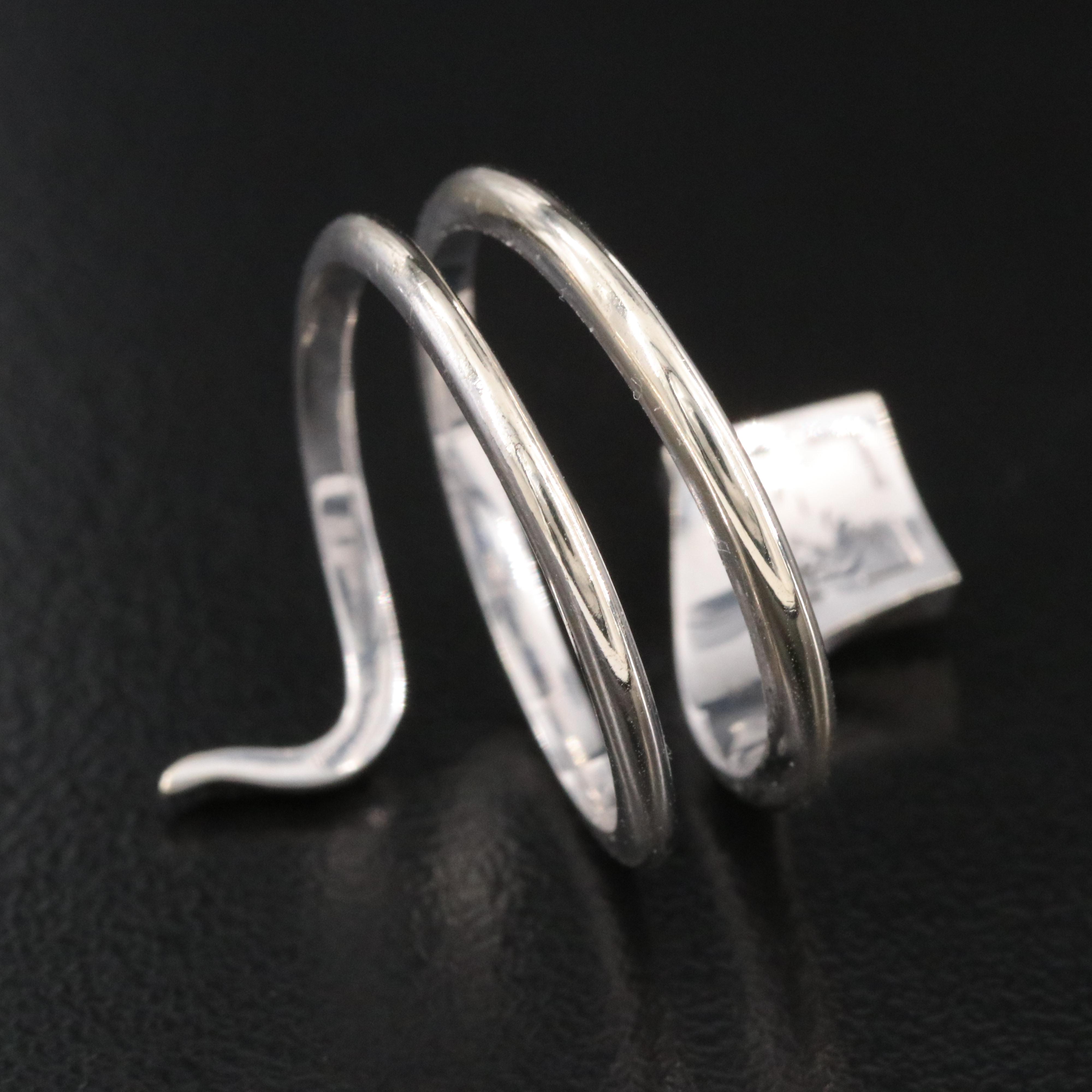 Tanaor 14K Diamond and Nano Bible Chip Reflection Ring