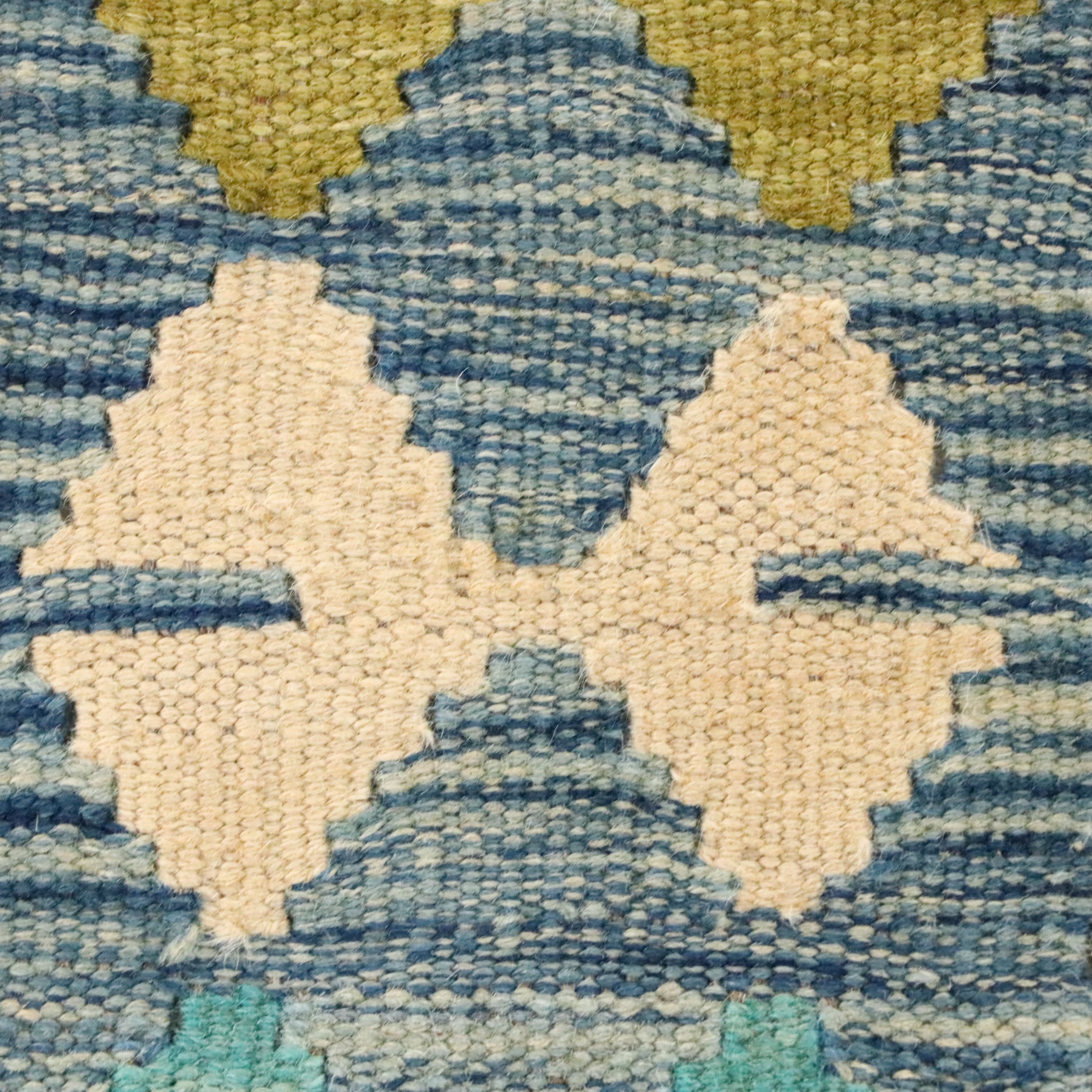 2'9 x 13' Handwoven Pakistani Kilim Carpet Runner