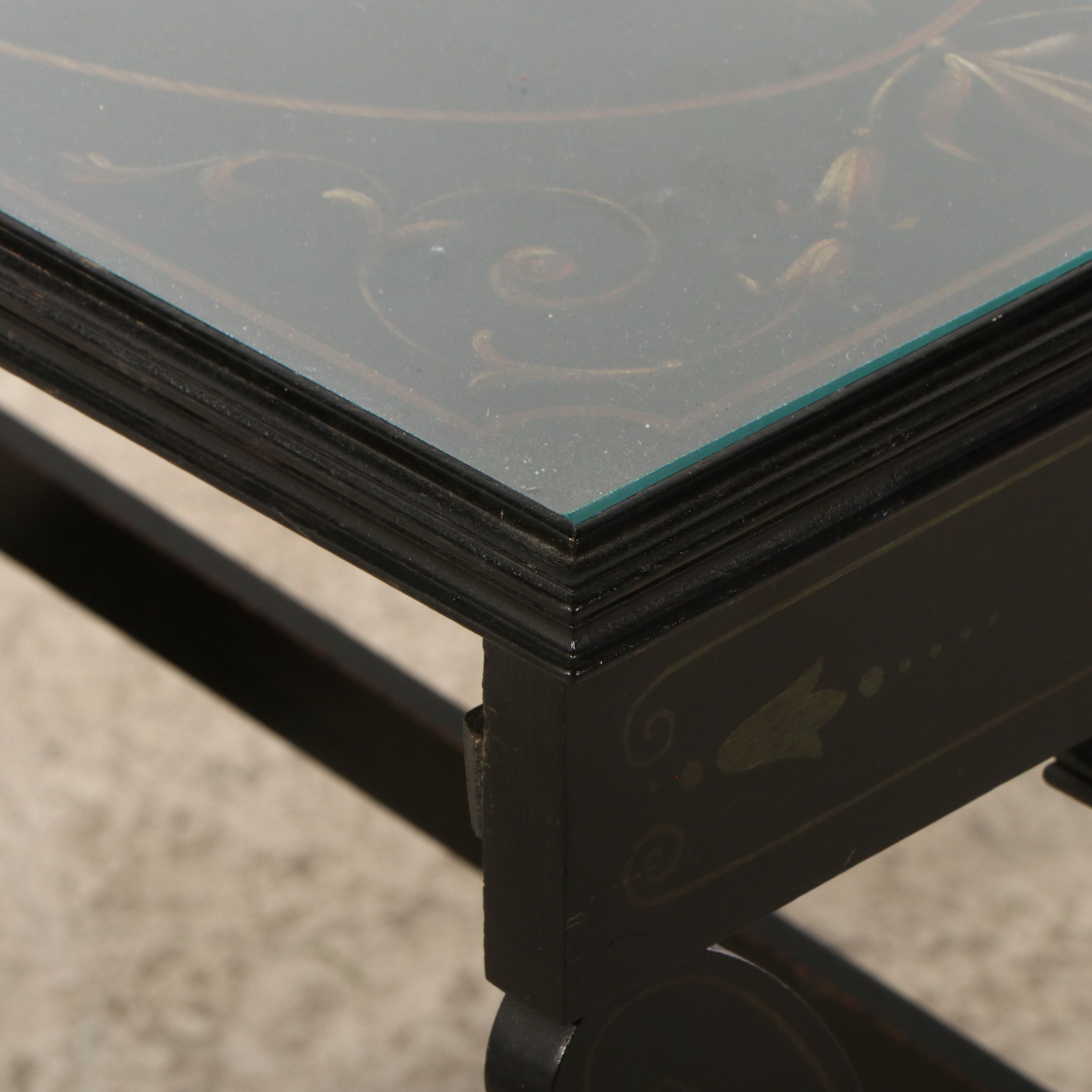 Neoclassical Style Paint-Decorated Wood Nesting Tables with Inset Glass Tops