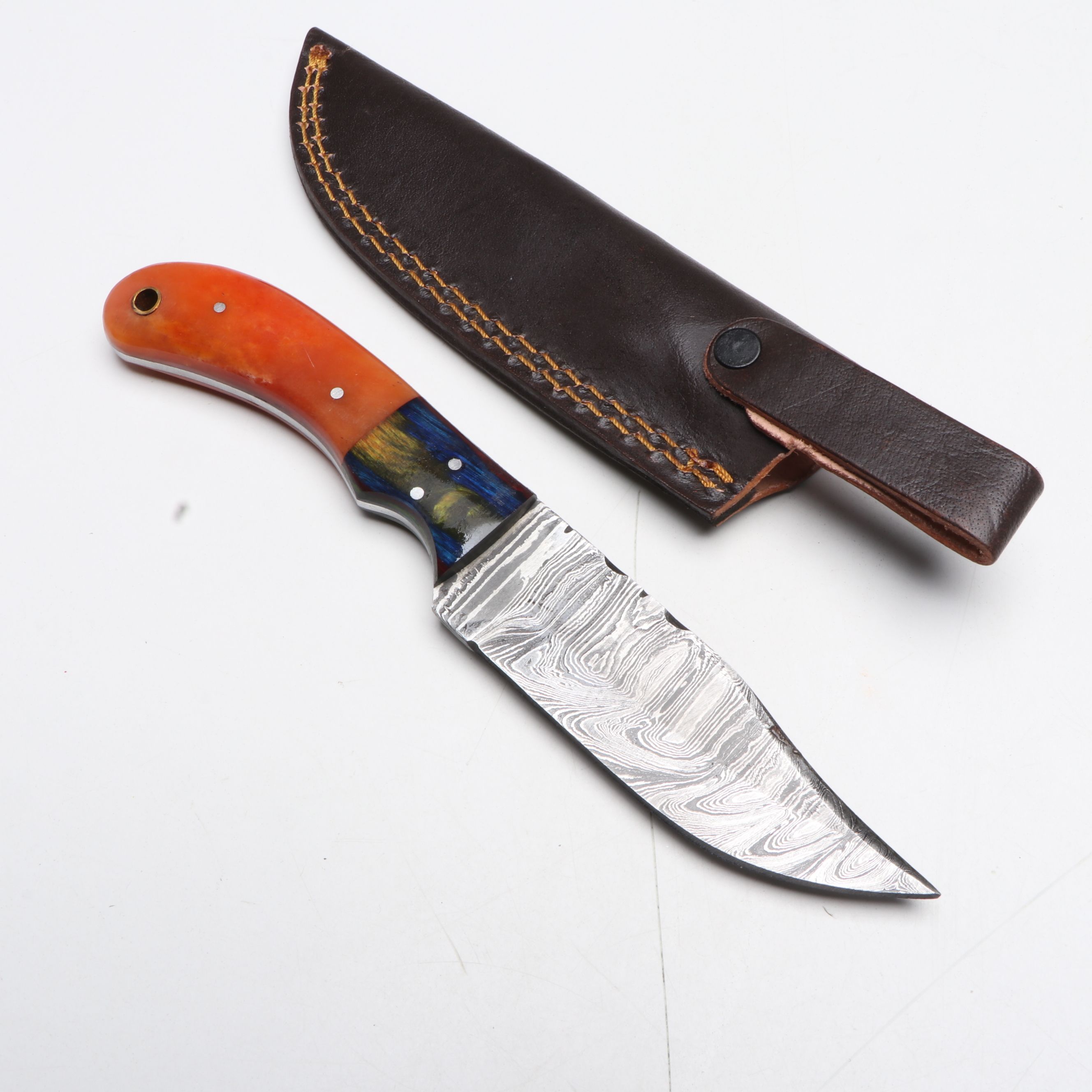 Damascus Steel Hunting Knives in Leather Scabbards