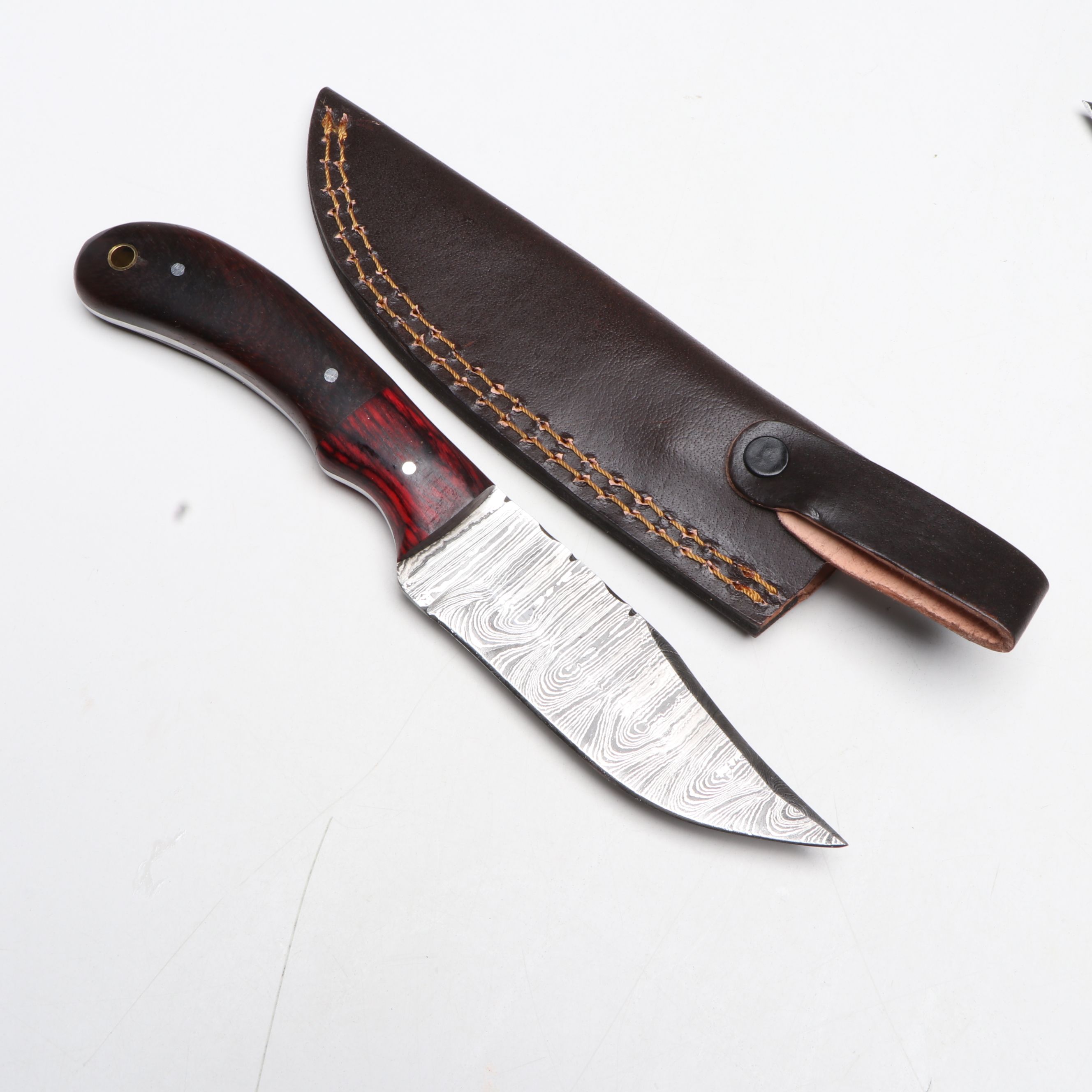 Damascus Steel Hunting Knives in Leather Scabbards