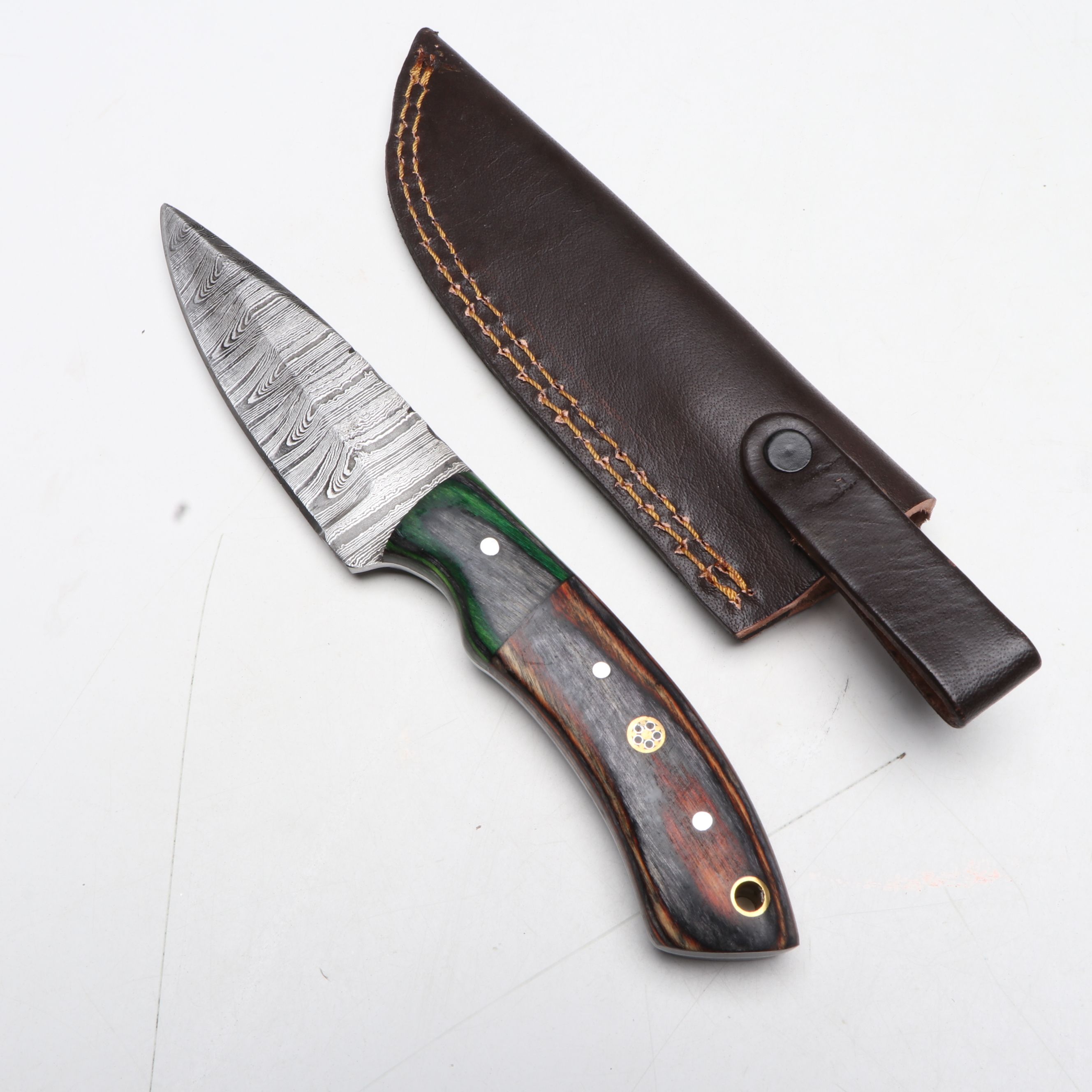 Damascus Steel Hunting Knives in Leather Scabbards