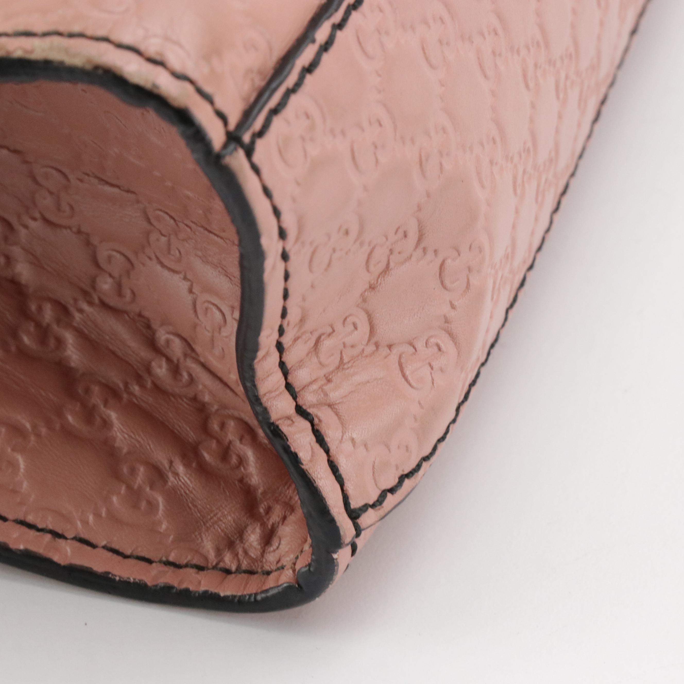 Gucci Medium Emily Chain Shoulder Bag in Pink Microguccissima Leather