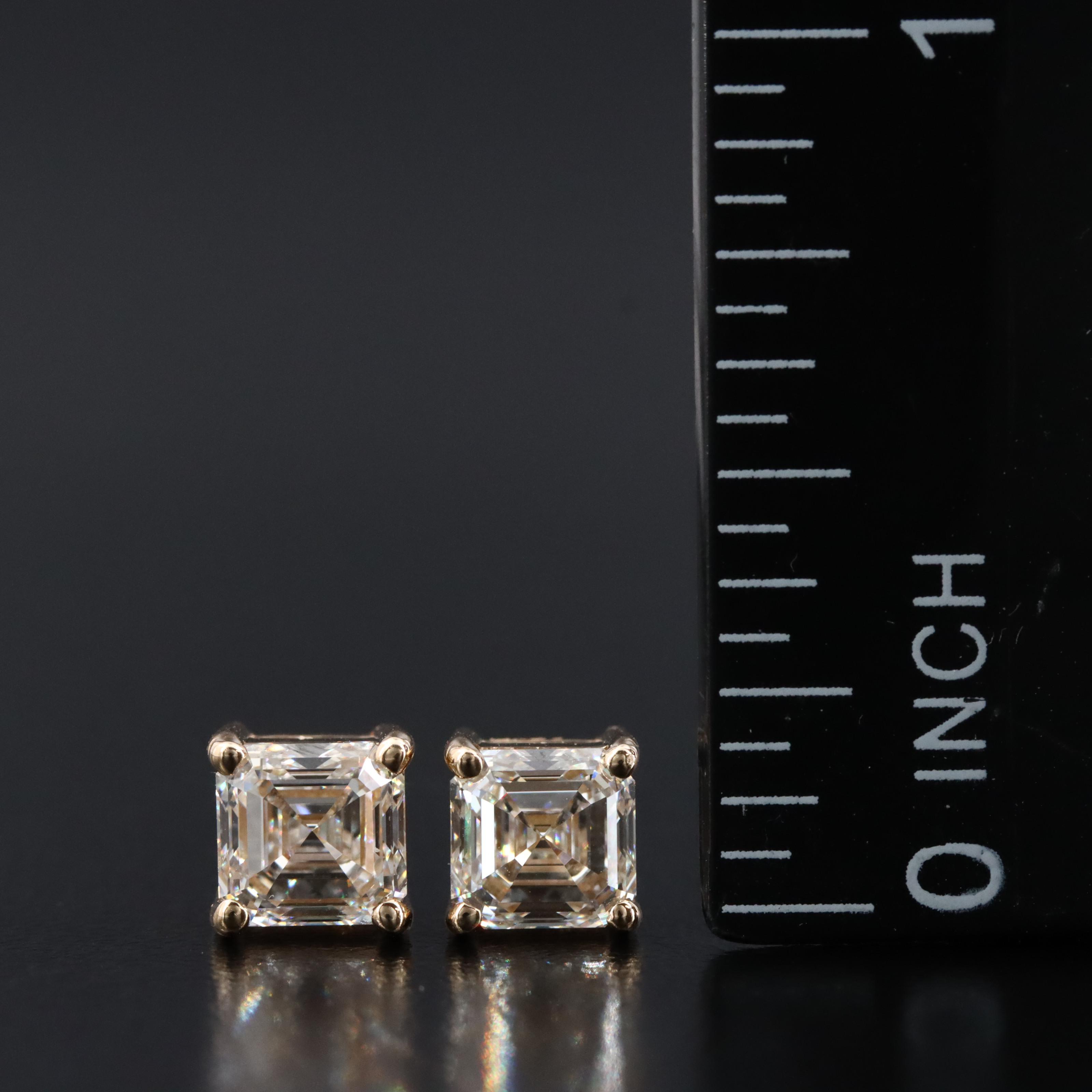 18K 2.04 CTW Diamond Stud Earrings with GIA Reports