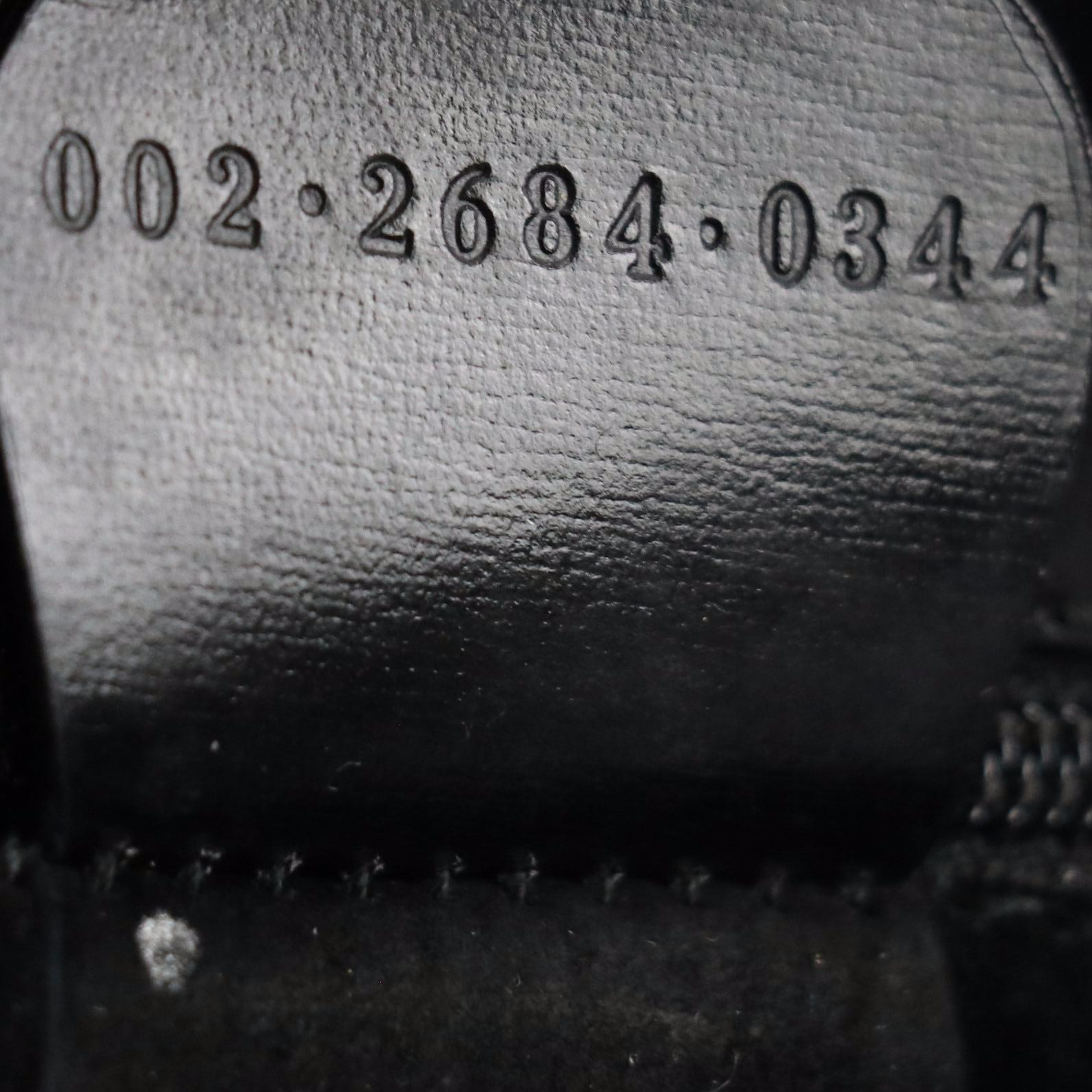 Gucci Single G Shoulder Bag in Black Suede with Leather Trim