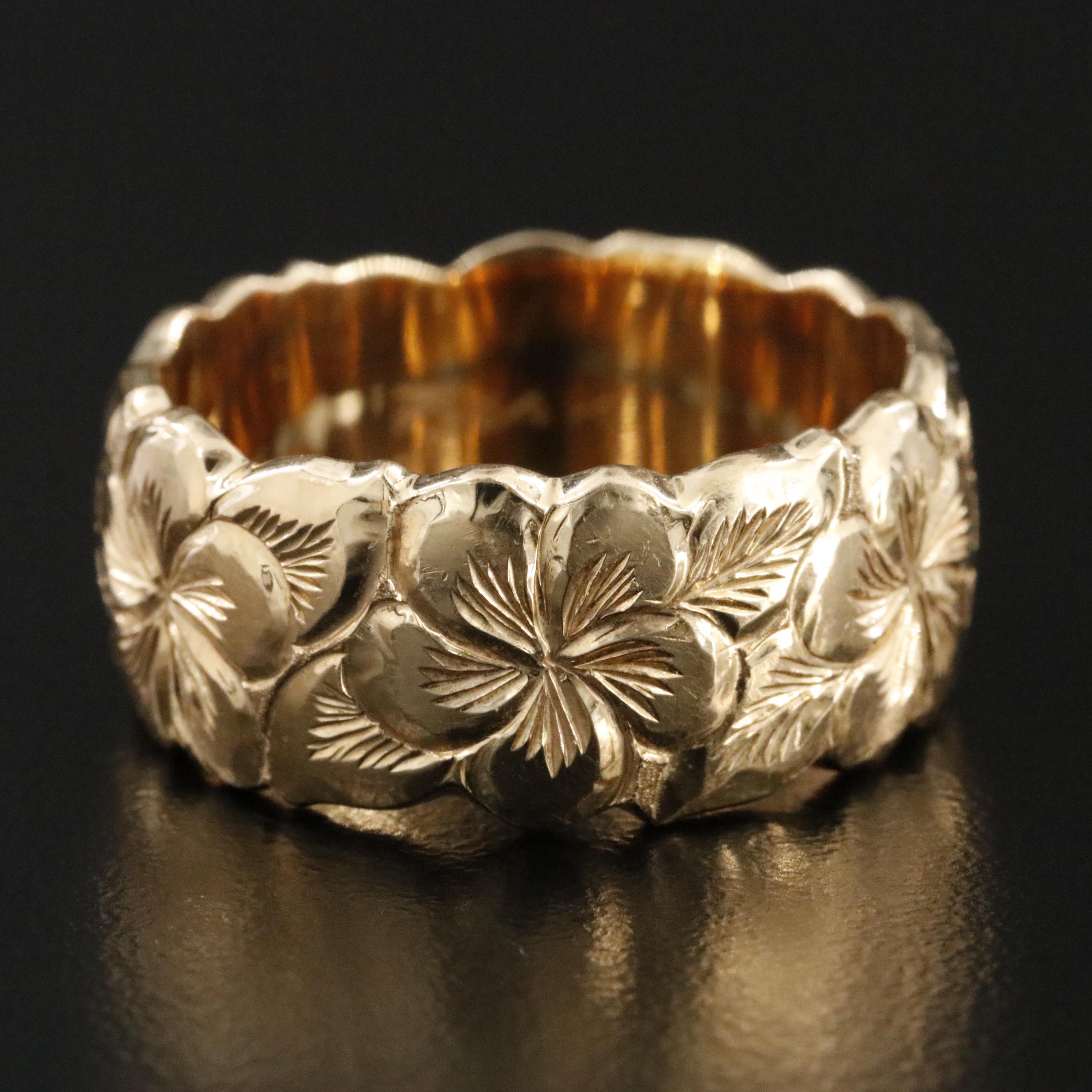 14K Plumeria Floral Band