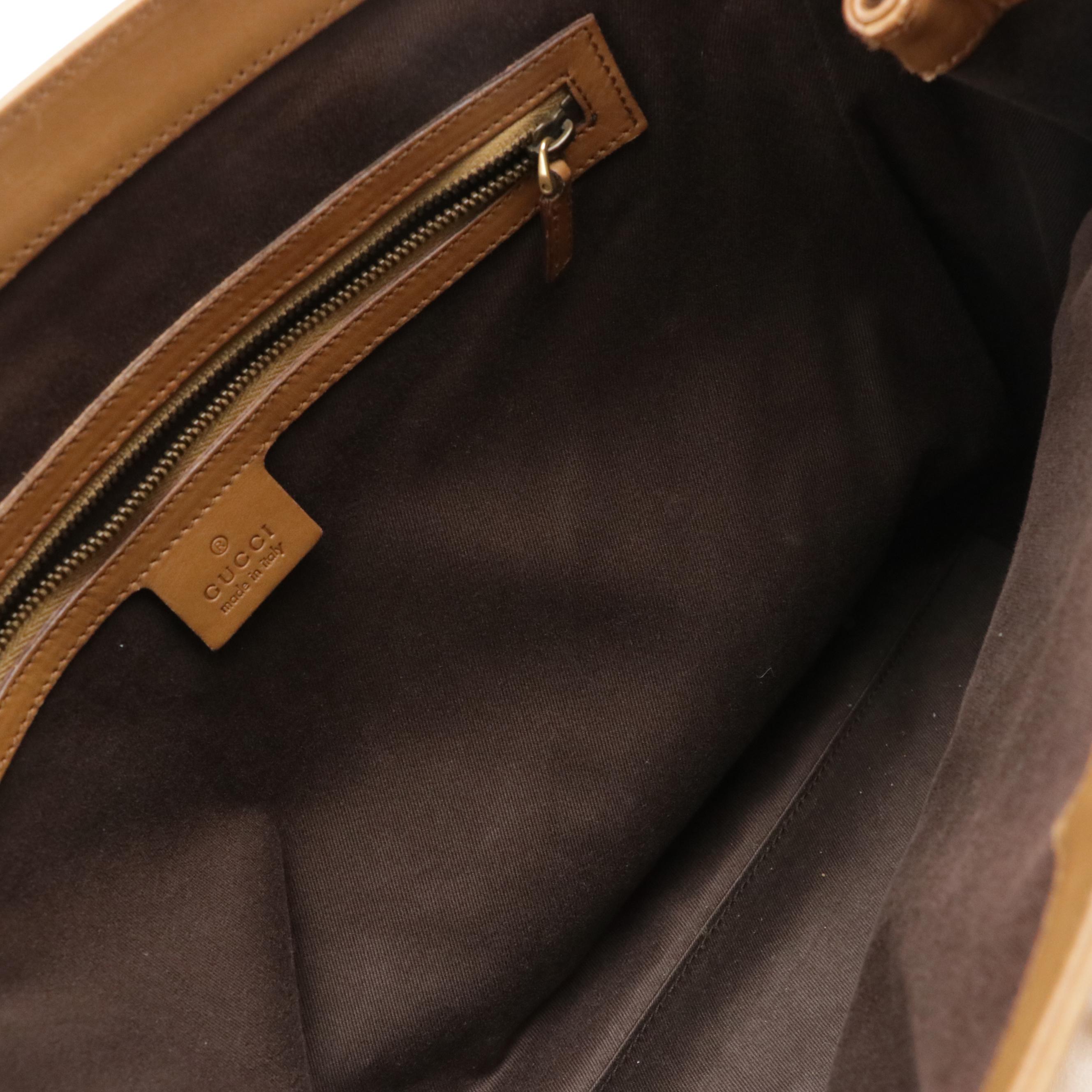 Gucci Nailhead Tote Bag in Tan Leather