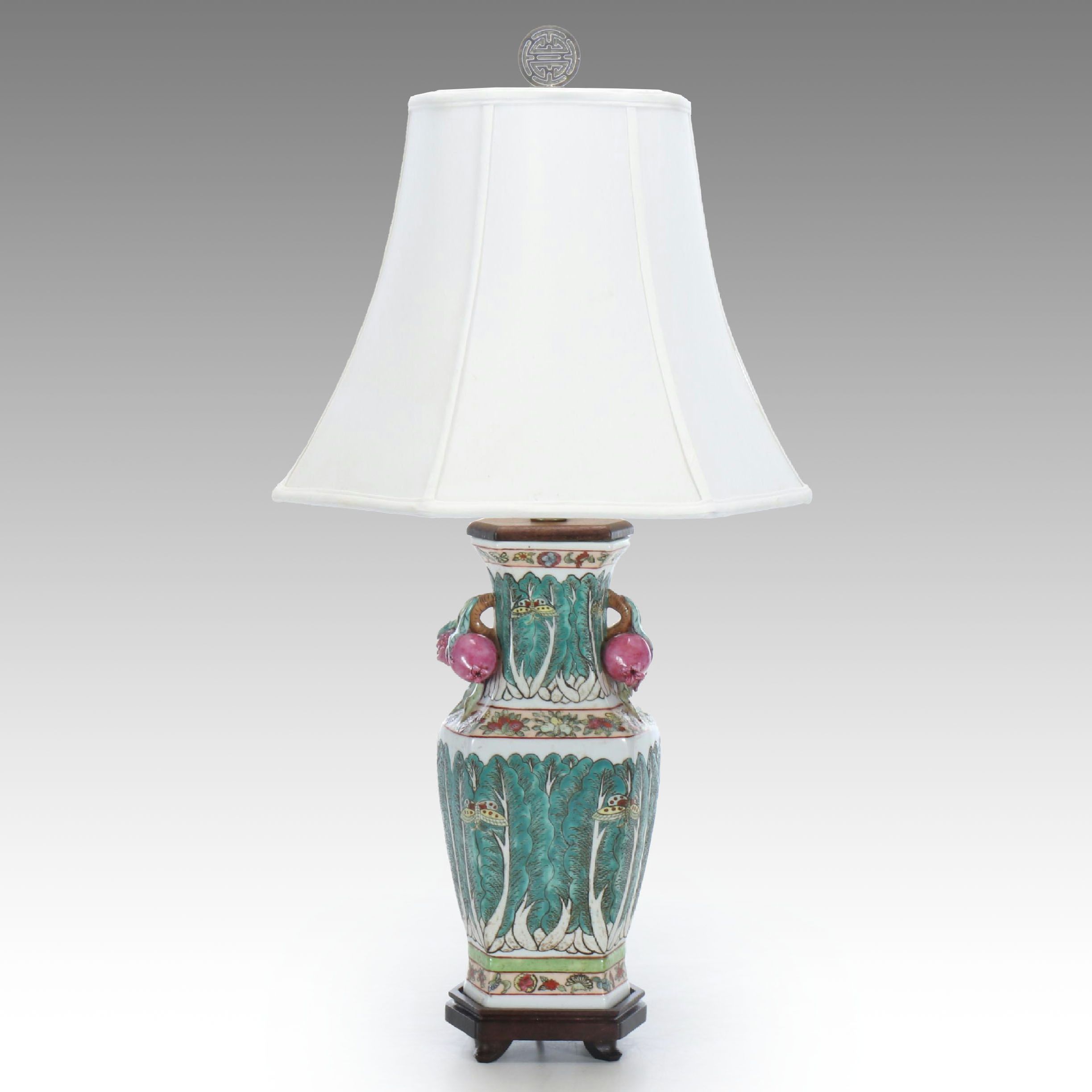 Chinese Famille Rose Porcelain Table Lamp with Silk Shade