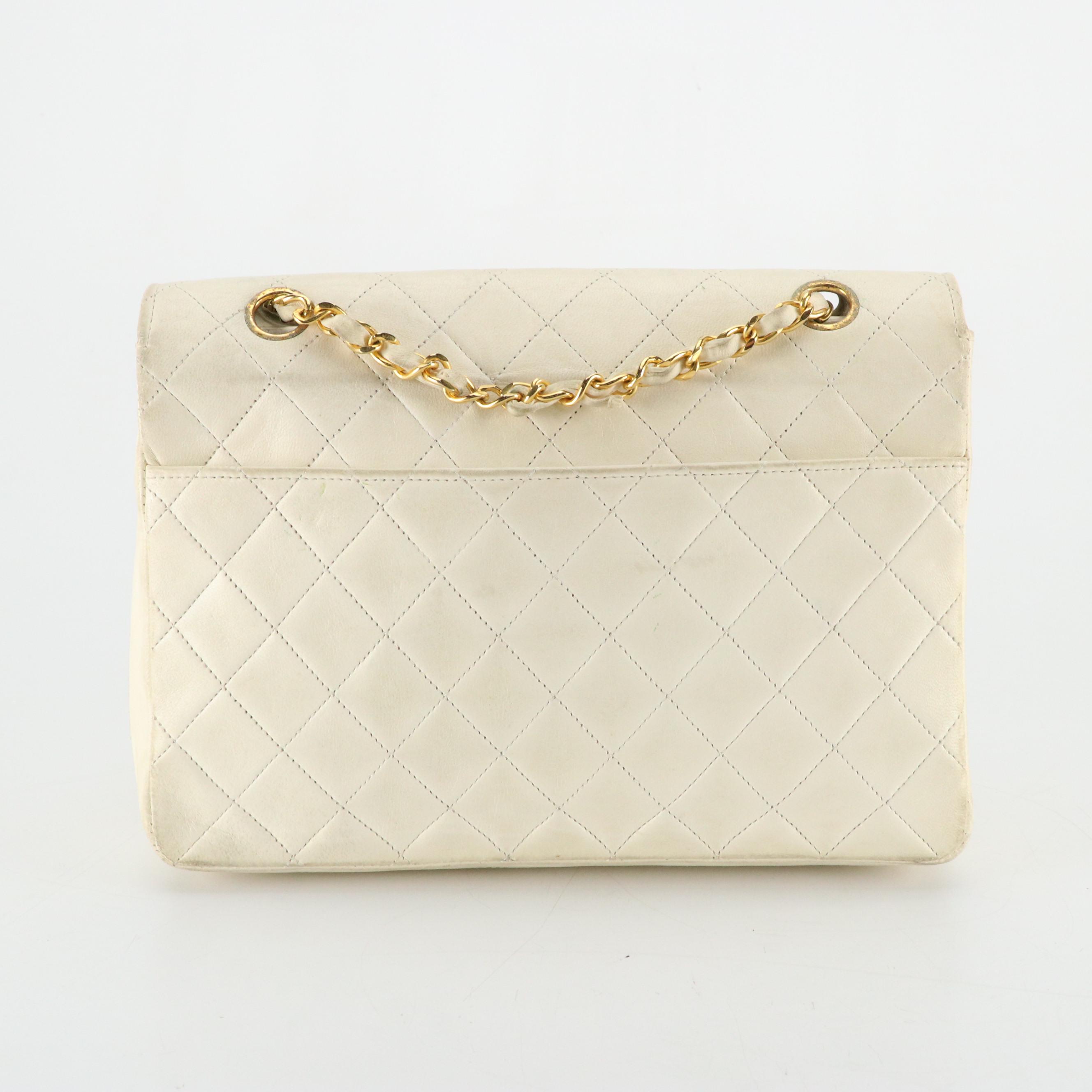 Vintage Chanel Flap Chain Strap Shoulder Bag in White Matelasse Leather