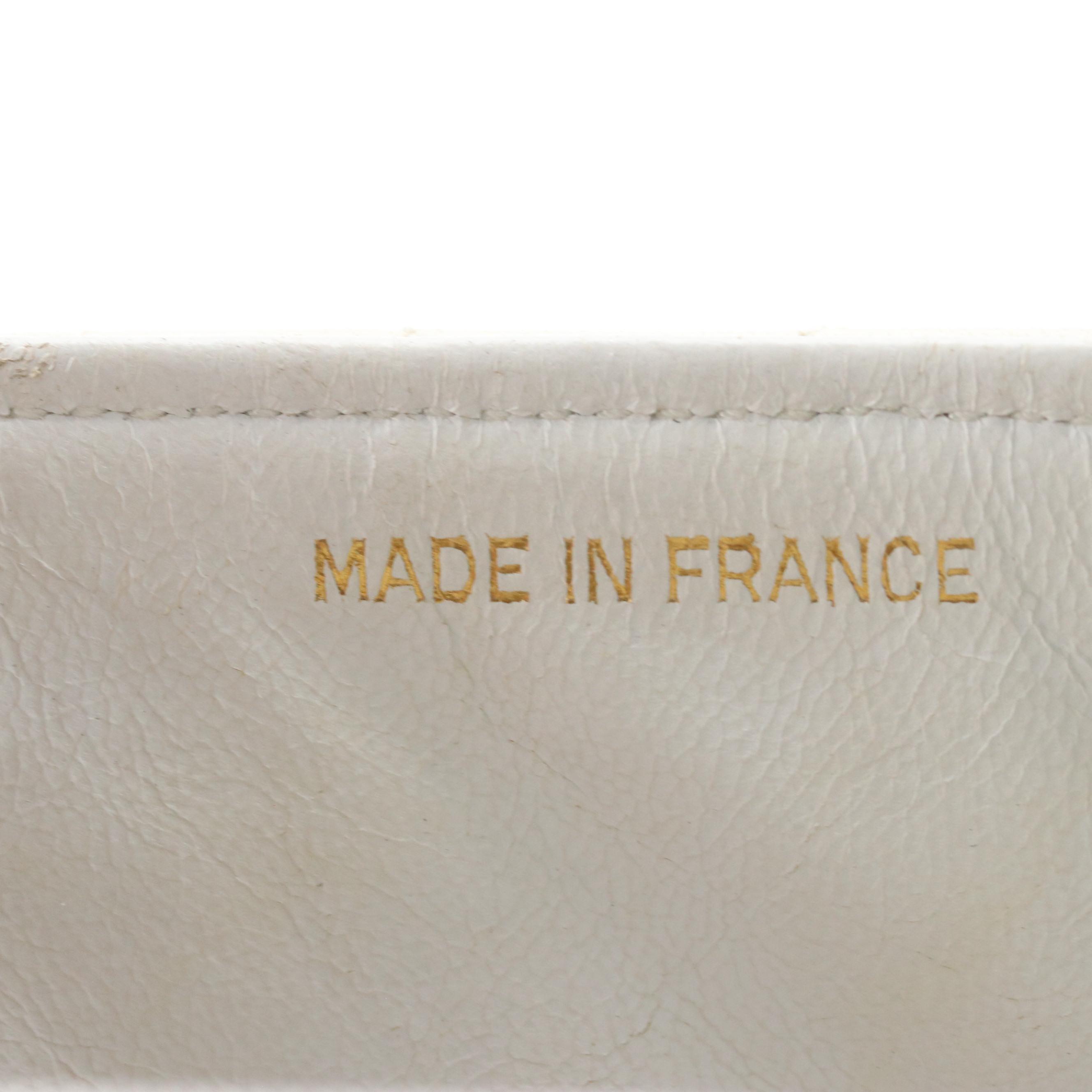 Vintage Chanel Flap Chain Strap Shoulder Bag in White Matelasse Leather