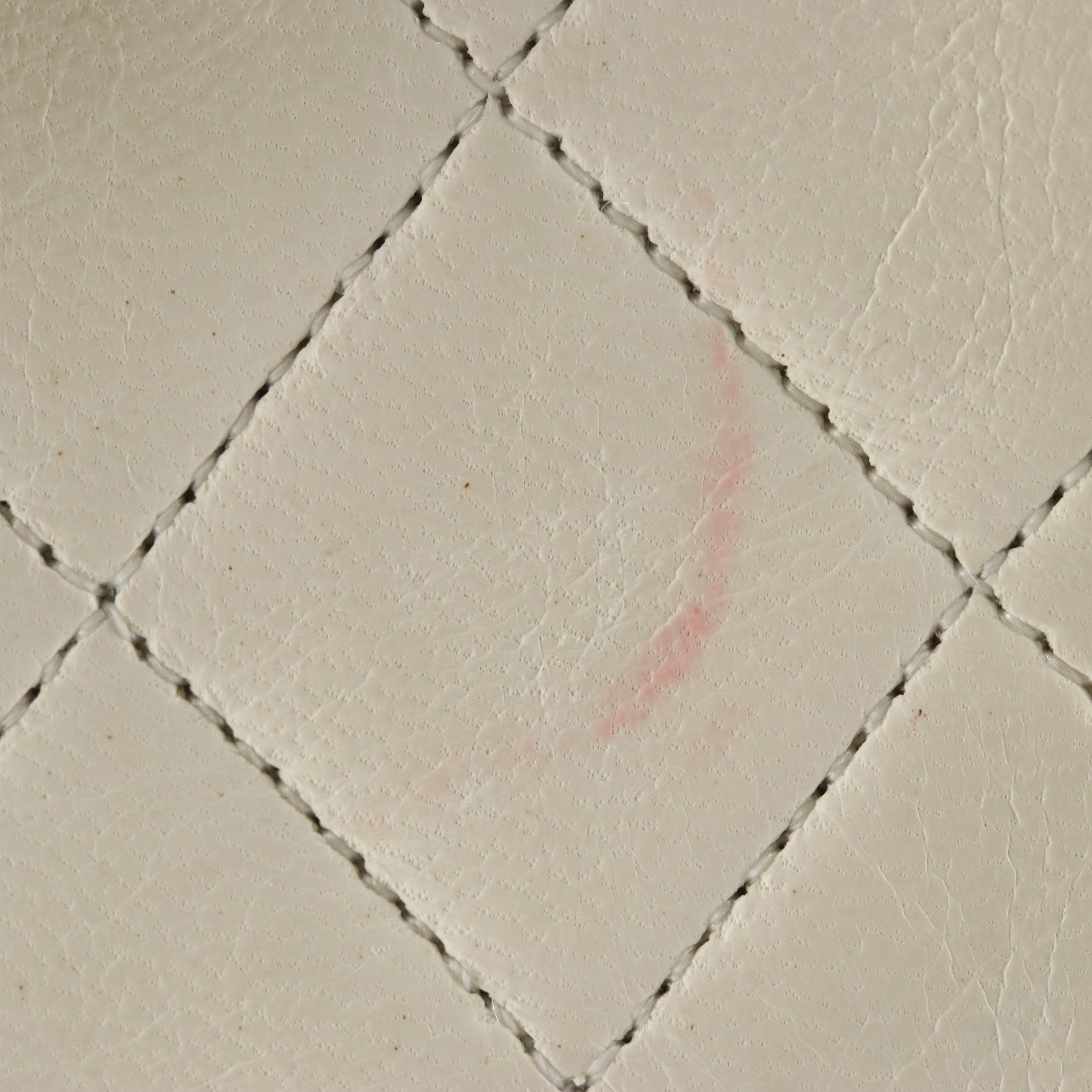 Vintage Chanel Flap Chain Strap Shoulder Bag in White Matelasse Leather