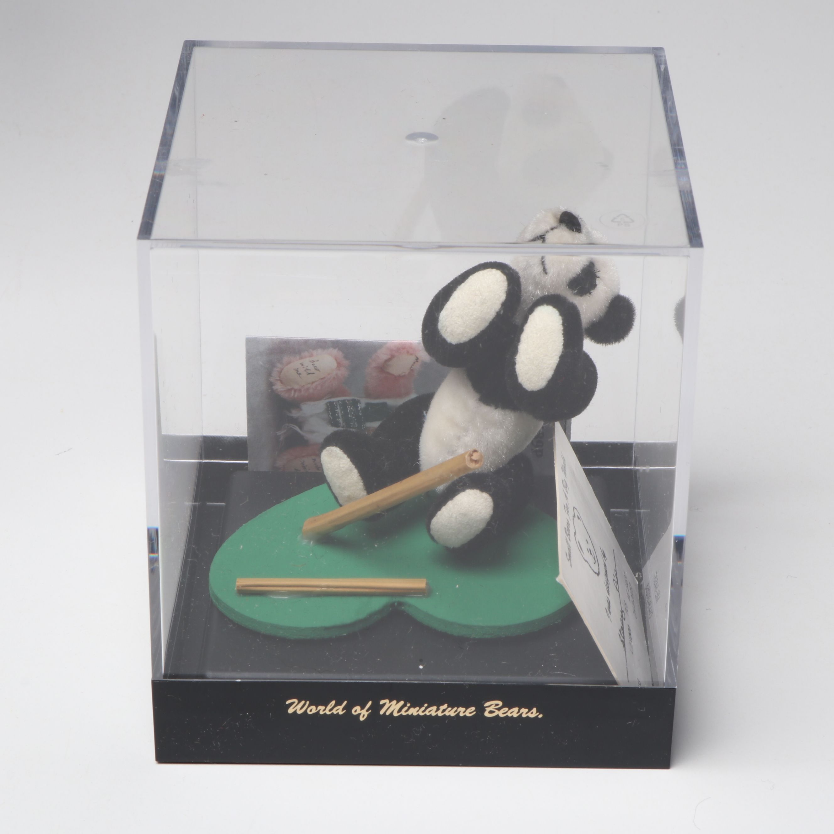 Hermann, Levi Strauss, Stacy Pio and More Collectible Miniature Teddy Bears