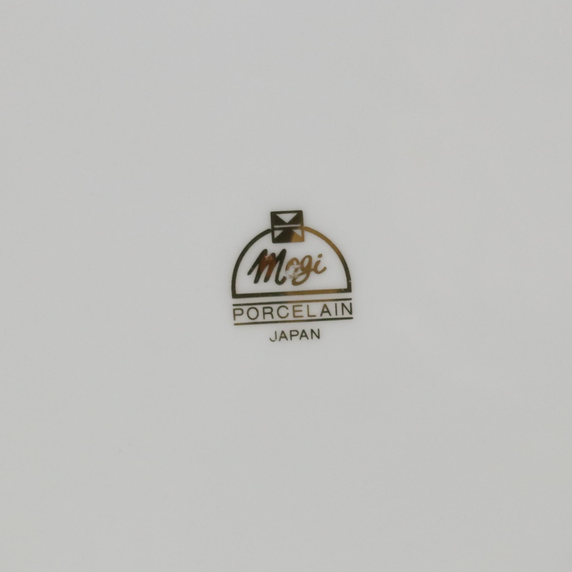 "Christmas Holly" Porcelain Dinner Service for Eight