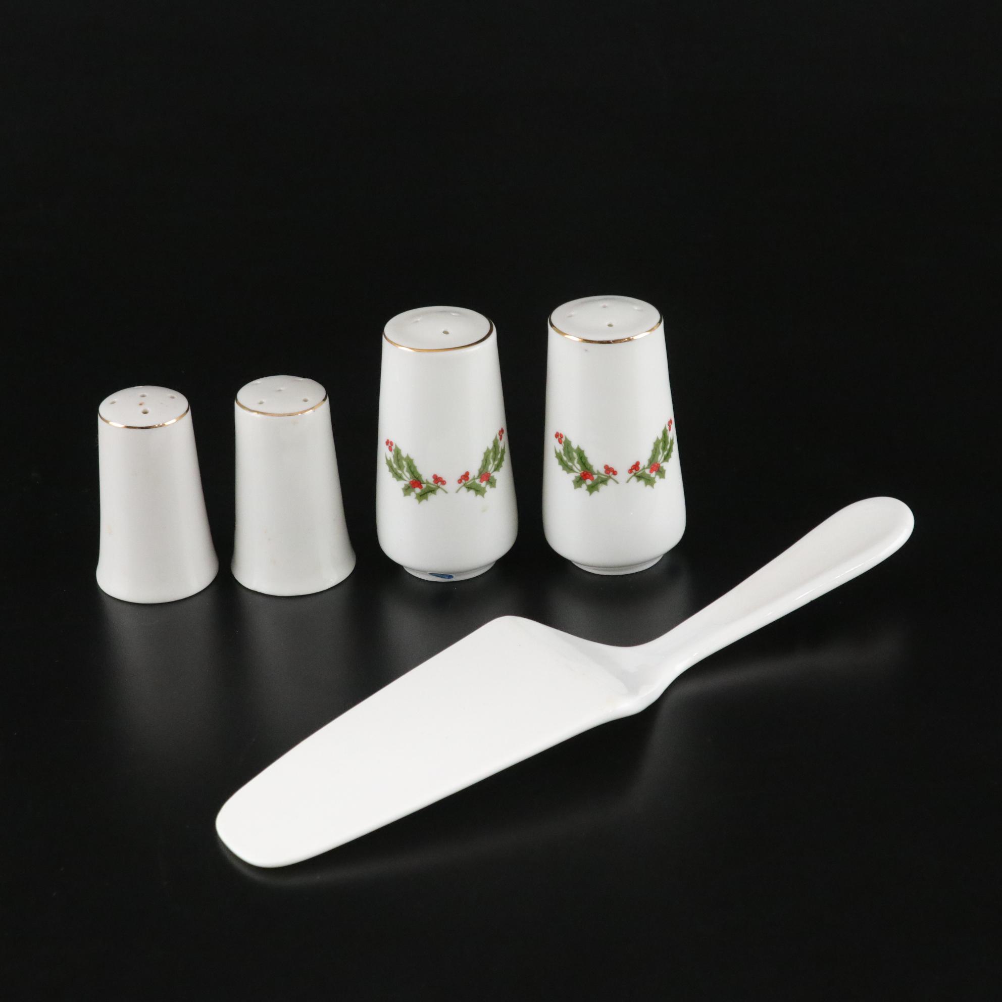 "Christmas Holly" Porcelain Dinner Service for Eight