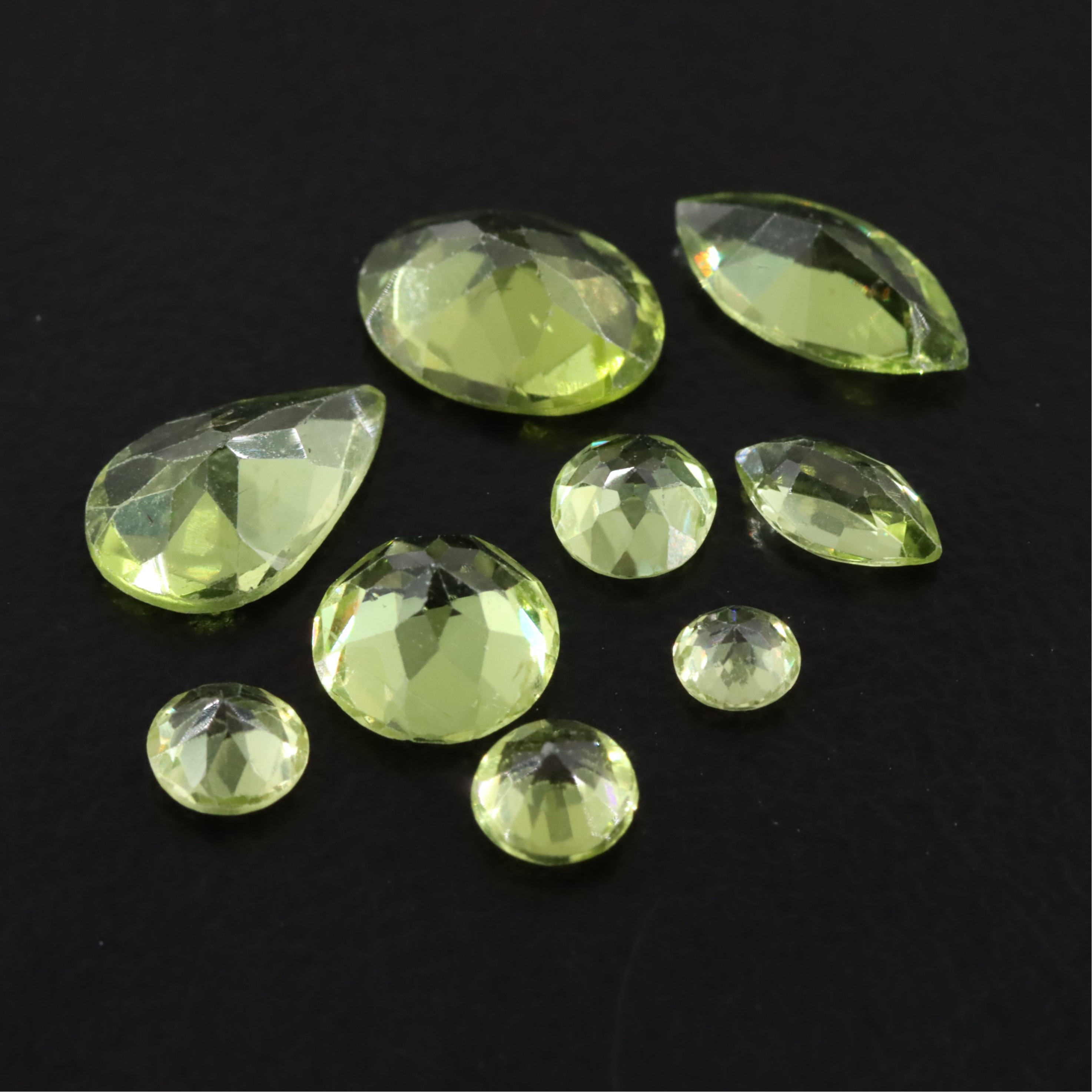 Loose 4.95 CTW Peridot Melee Lot
