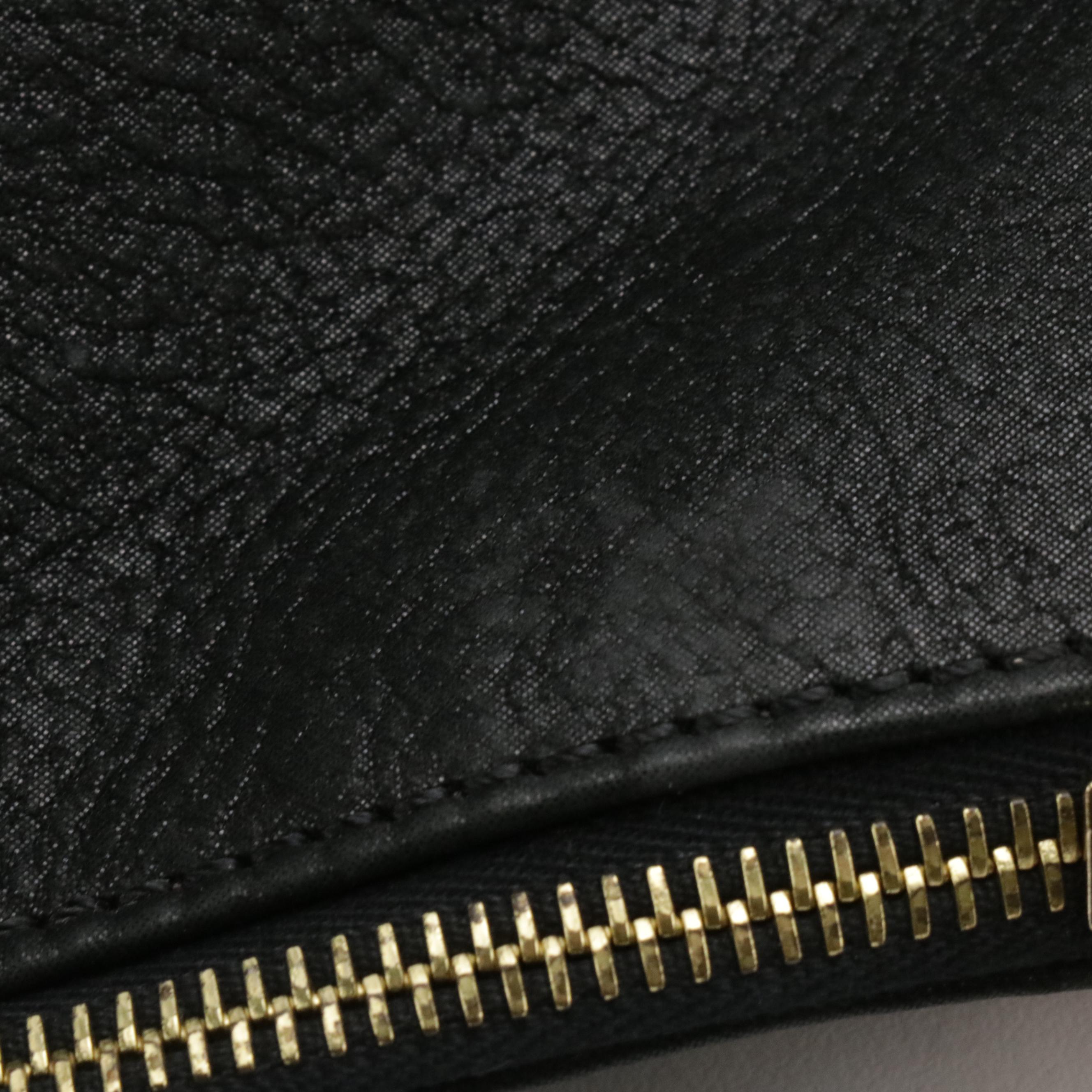 Fendi Chains Medium Tote Bag 8BR636 in Glimmer Leather