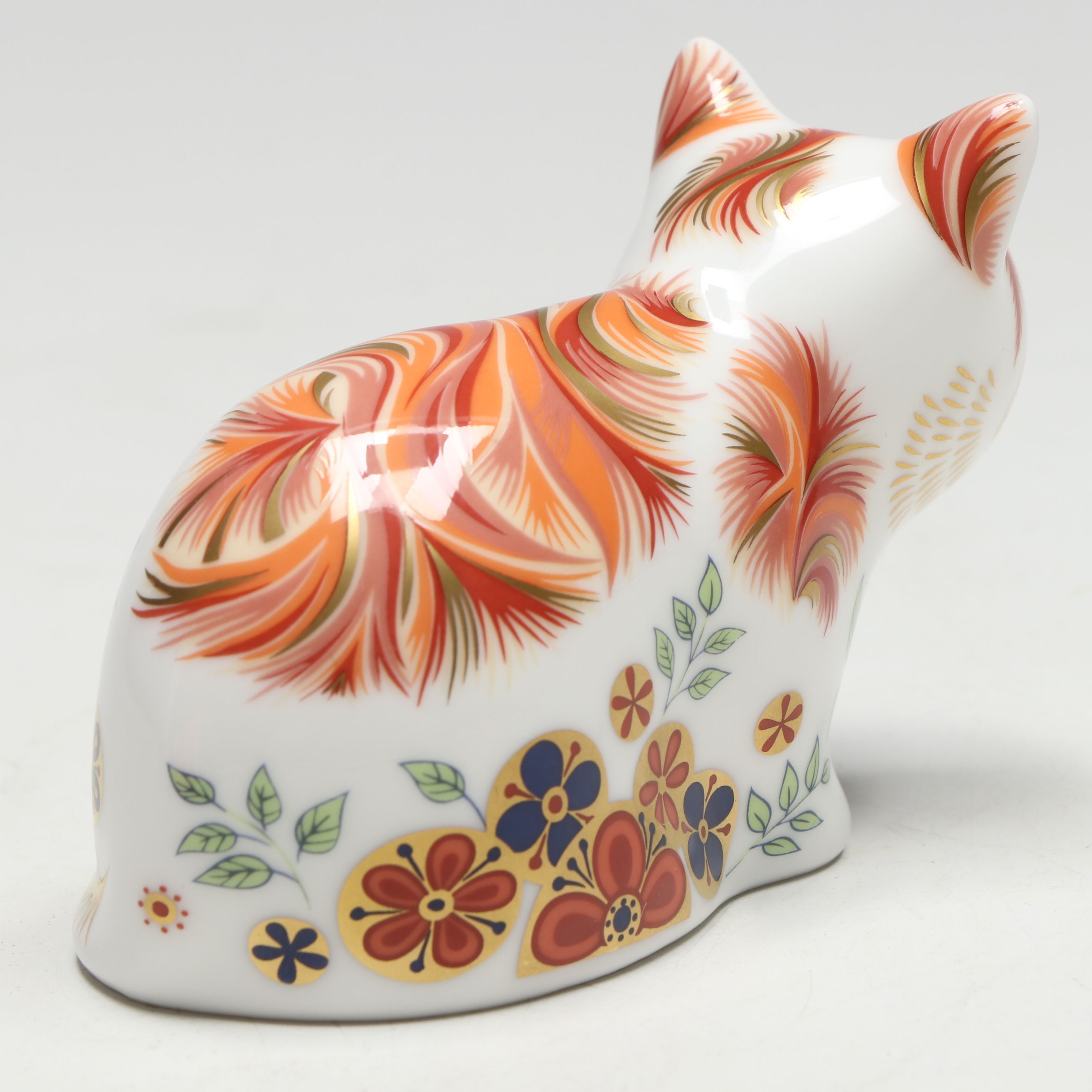 Royal Crown Derby "Spice" Collectors Guild Kitten Bone China Paperweight, 2011