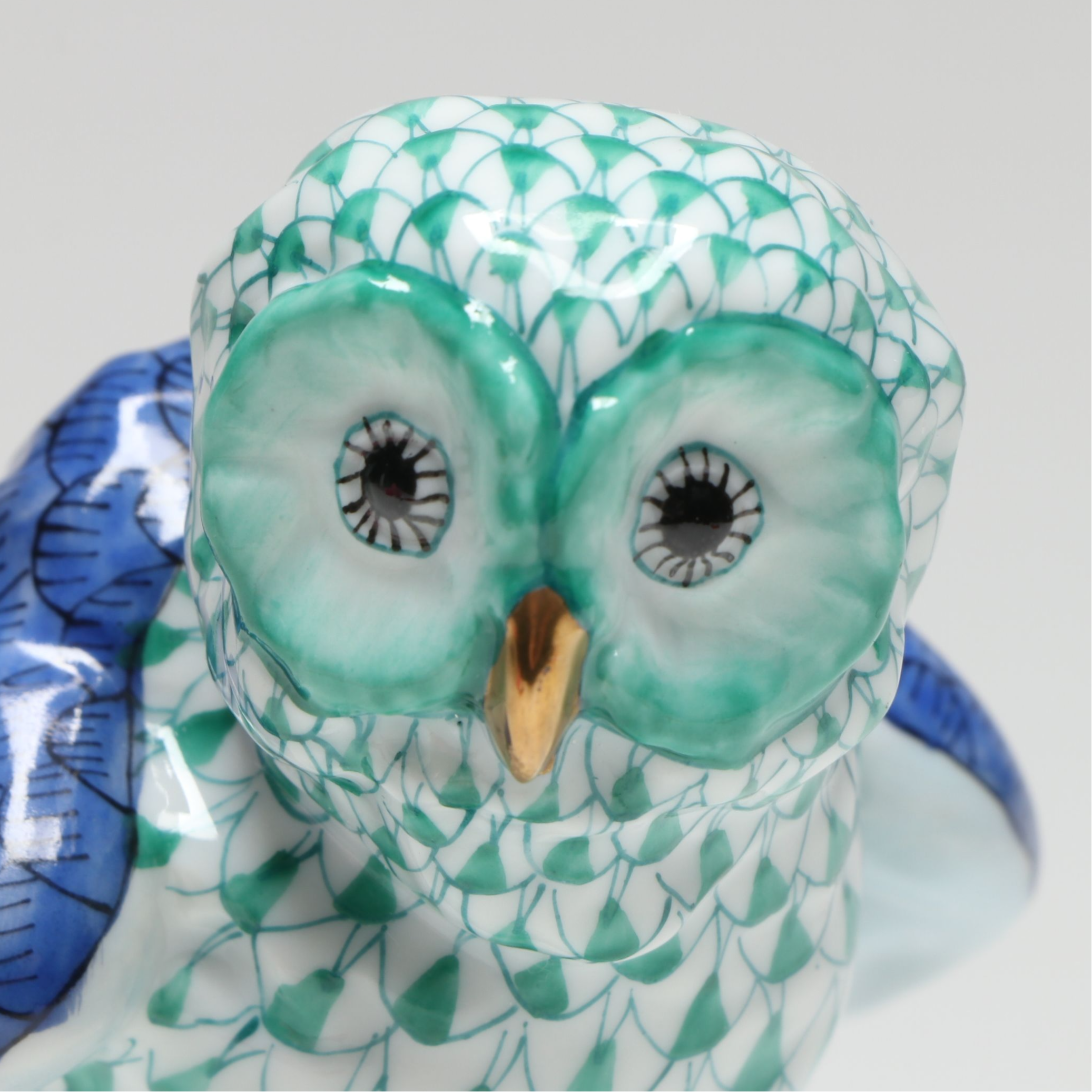 Herend Green Fishnet with Gold "Owl" Porcelain Figurine