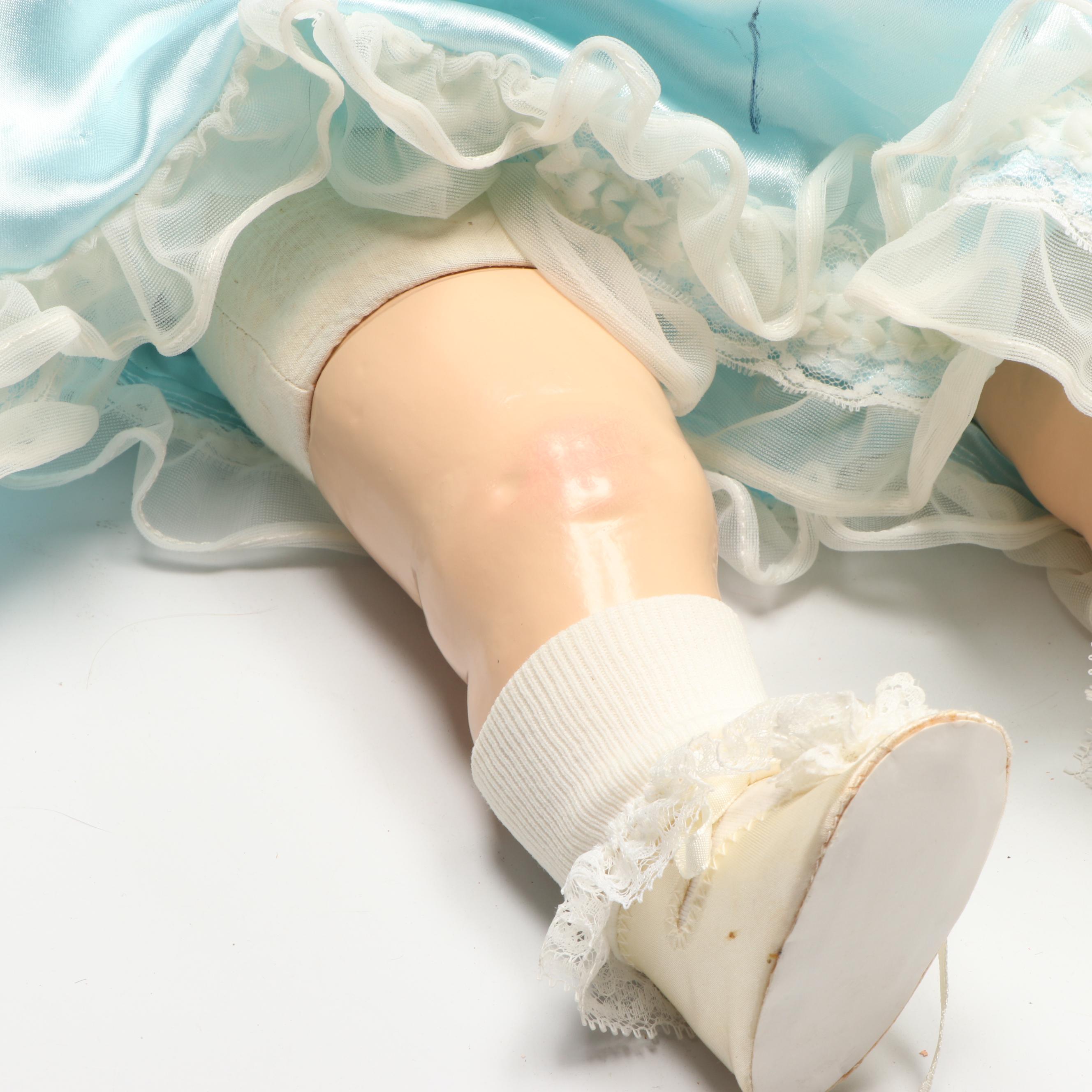 Composite Sleepy-Eyed Dolls with Handmade Clothing