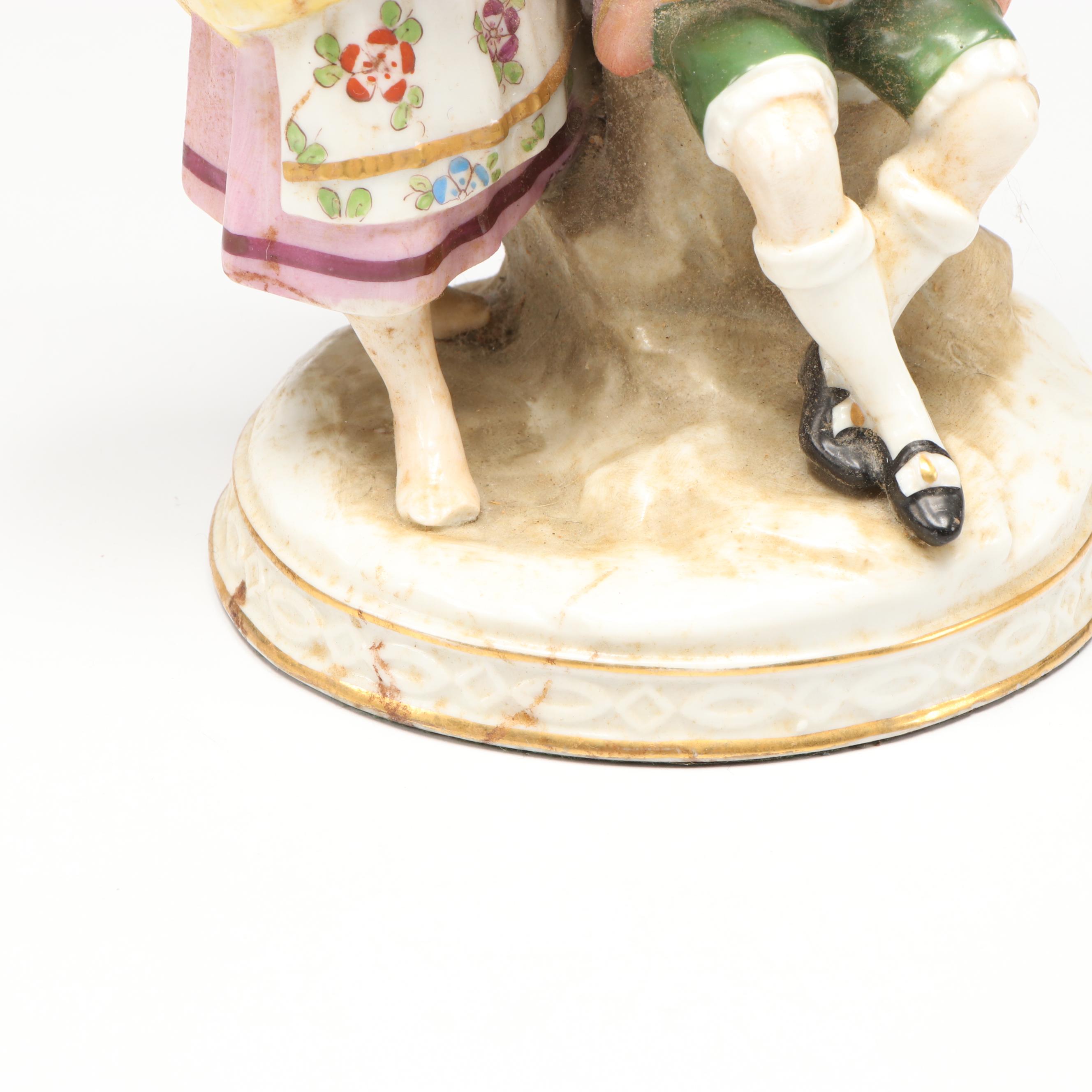 Rococo Style Hand-Painted Ceramic Couple Ornamental Accent Lamp