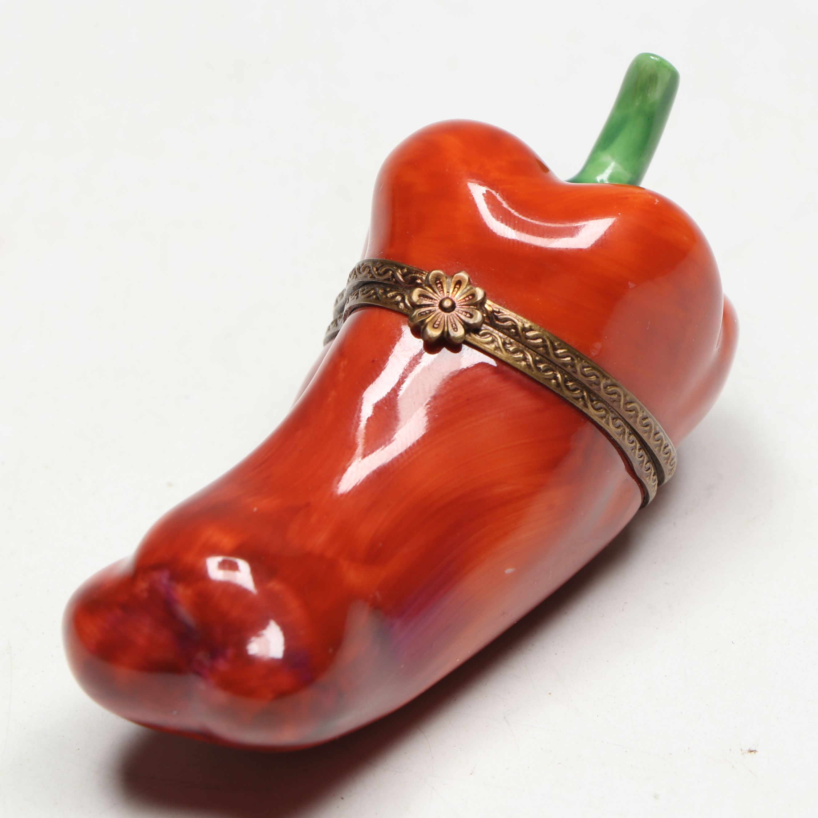 Parry Vieille Hand-Painted Porcelain Red Pepper Limoges Box