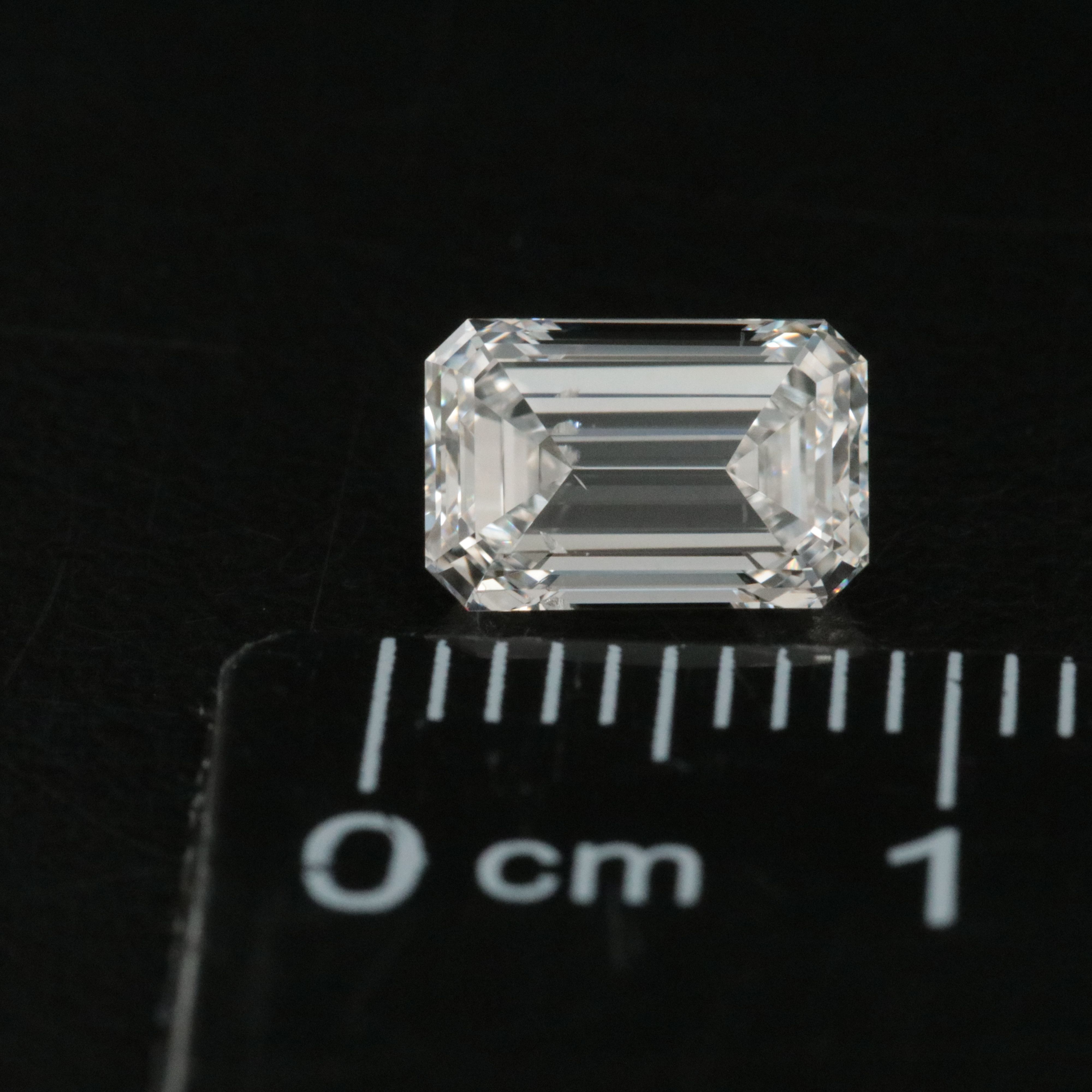 Loose 1.45 CT Lab Grown Diamond with IGI Report