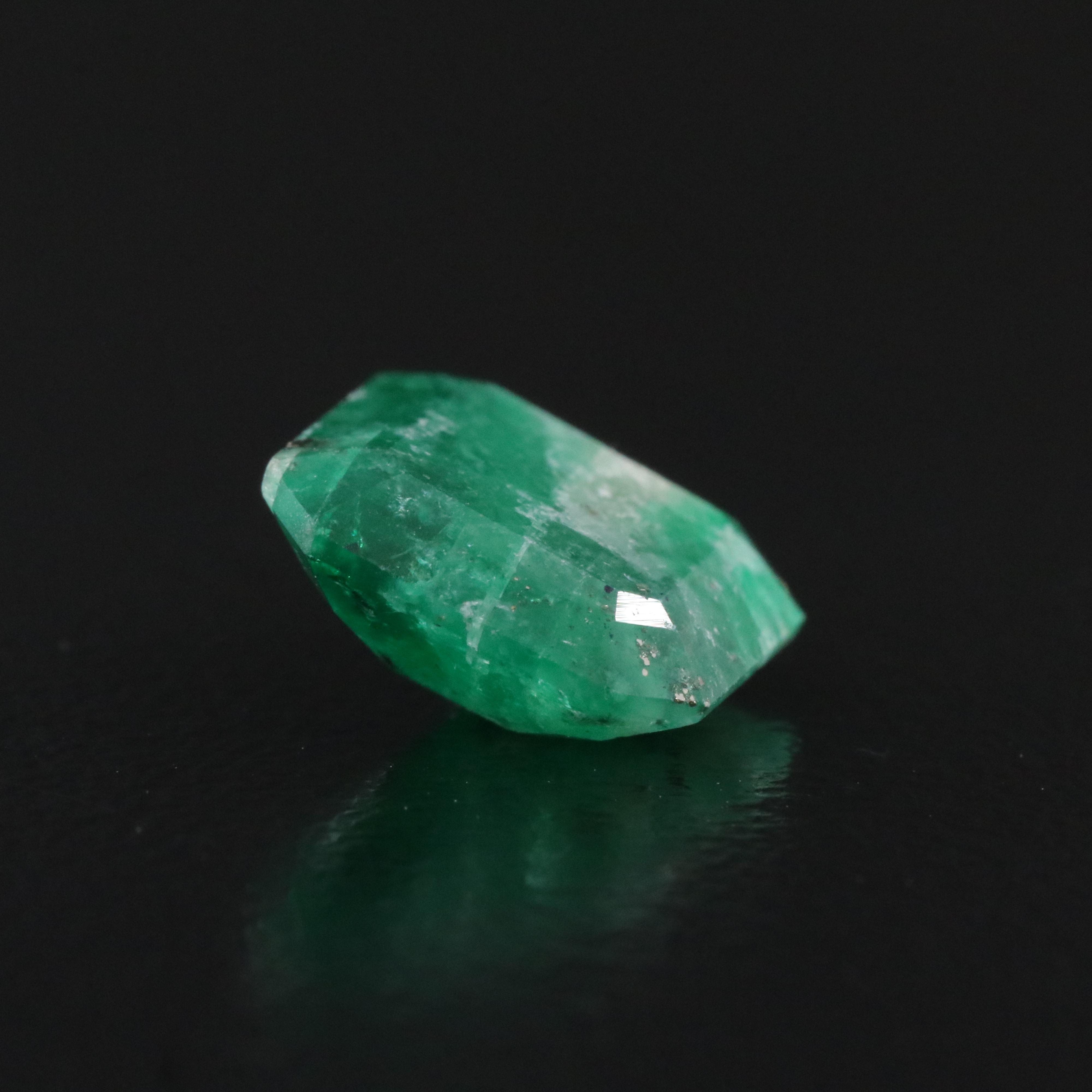 Loose 2.71 CT Emerald