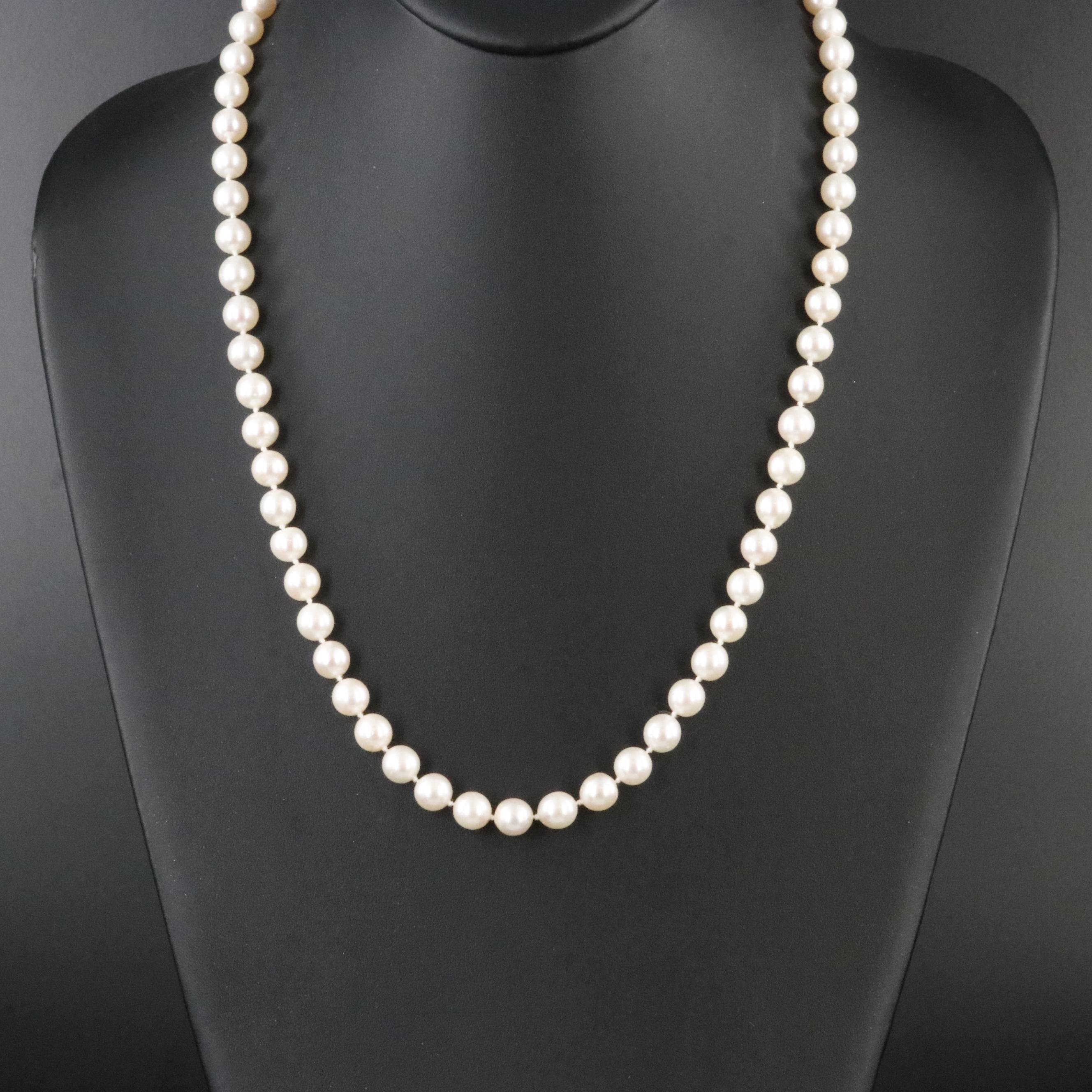 Pearl Necklace with 14K Clasp