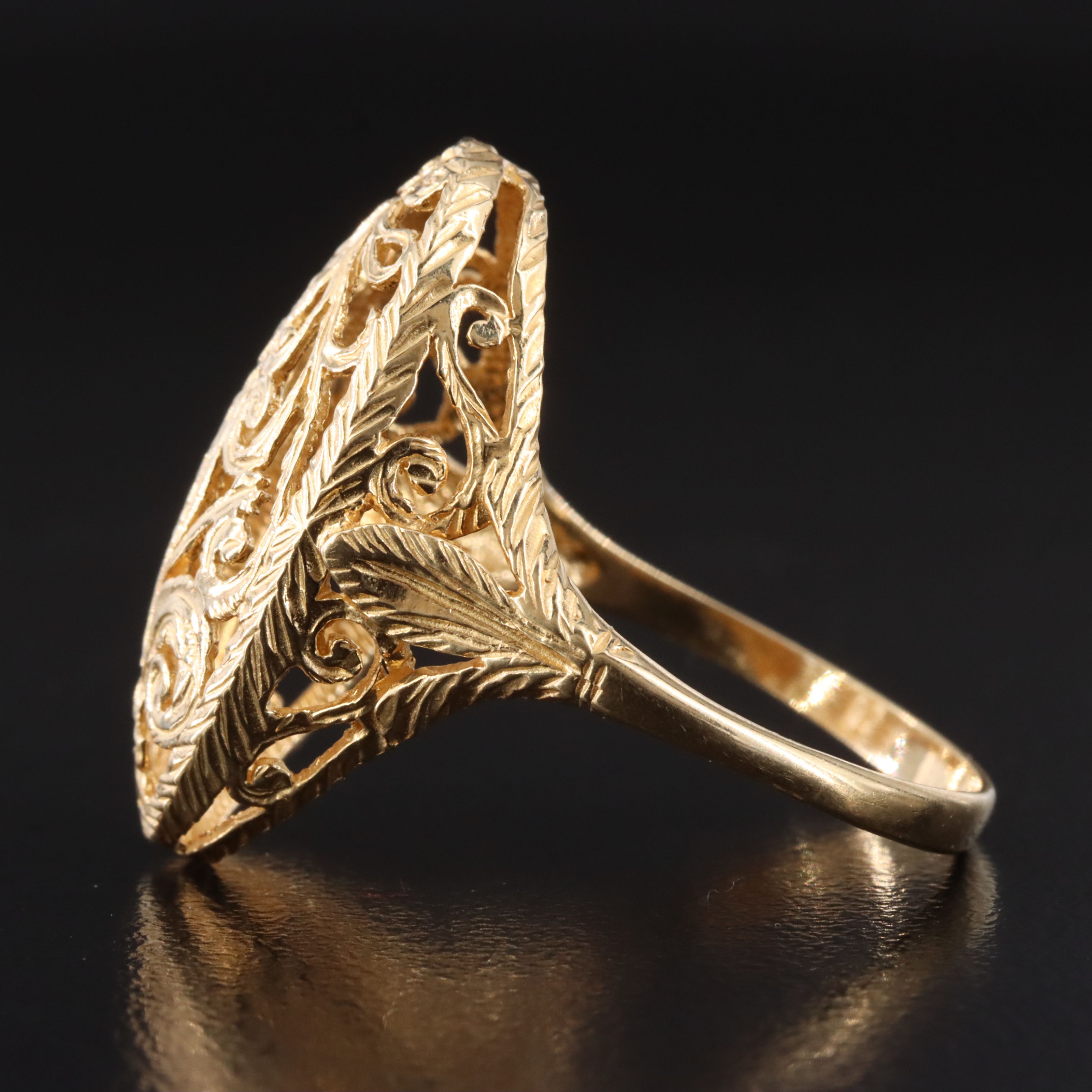 14K Cut-Out Scrolled Ring with Chased Details