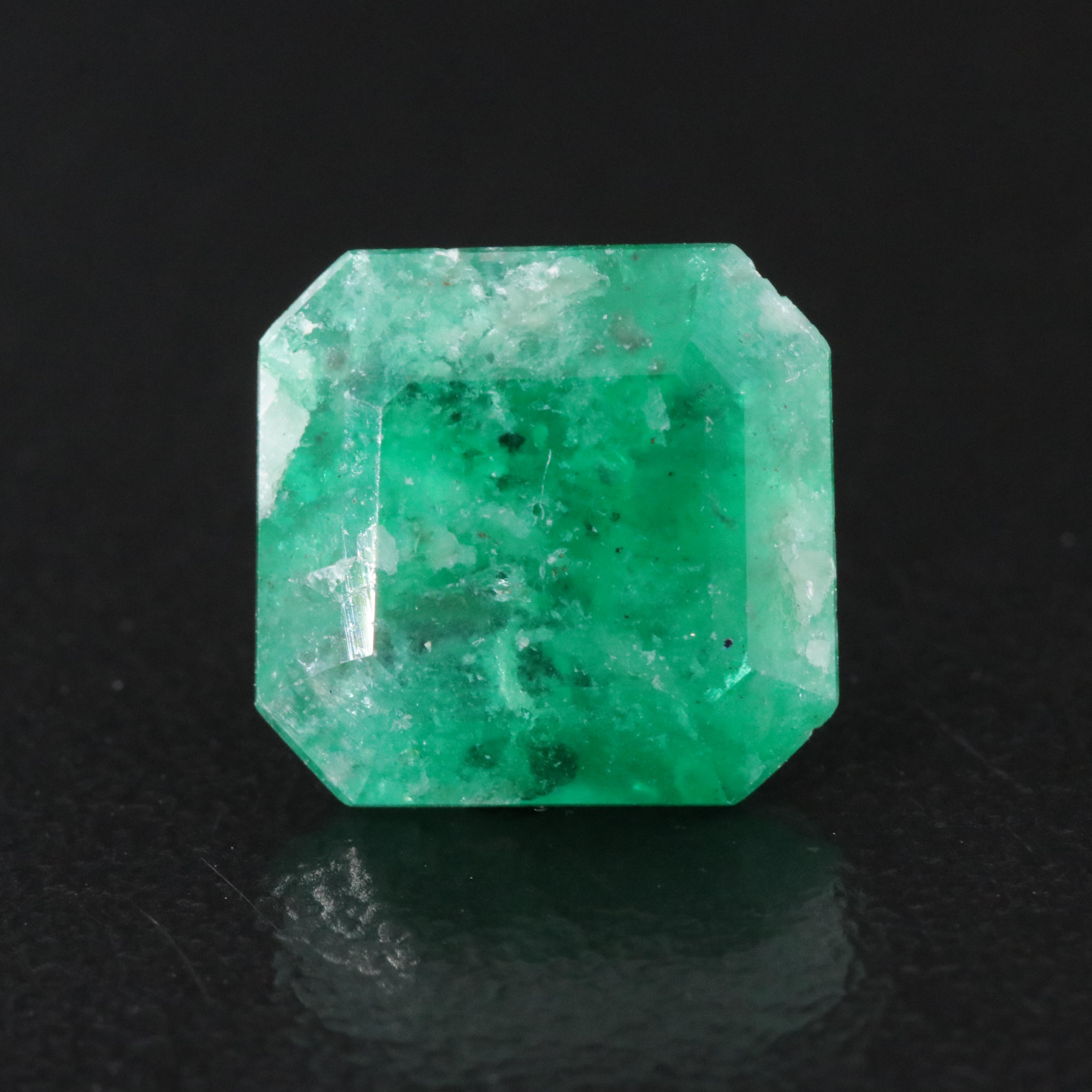 Loose 3.17 CT Emerald