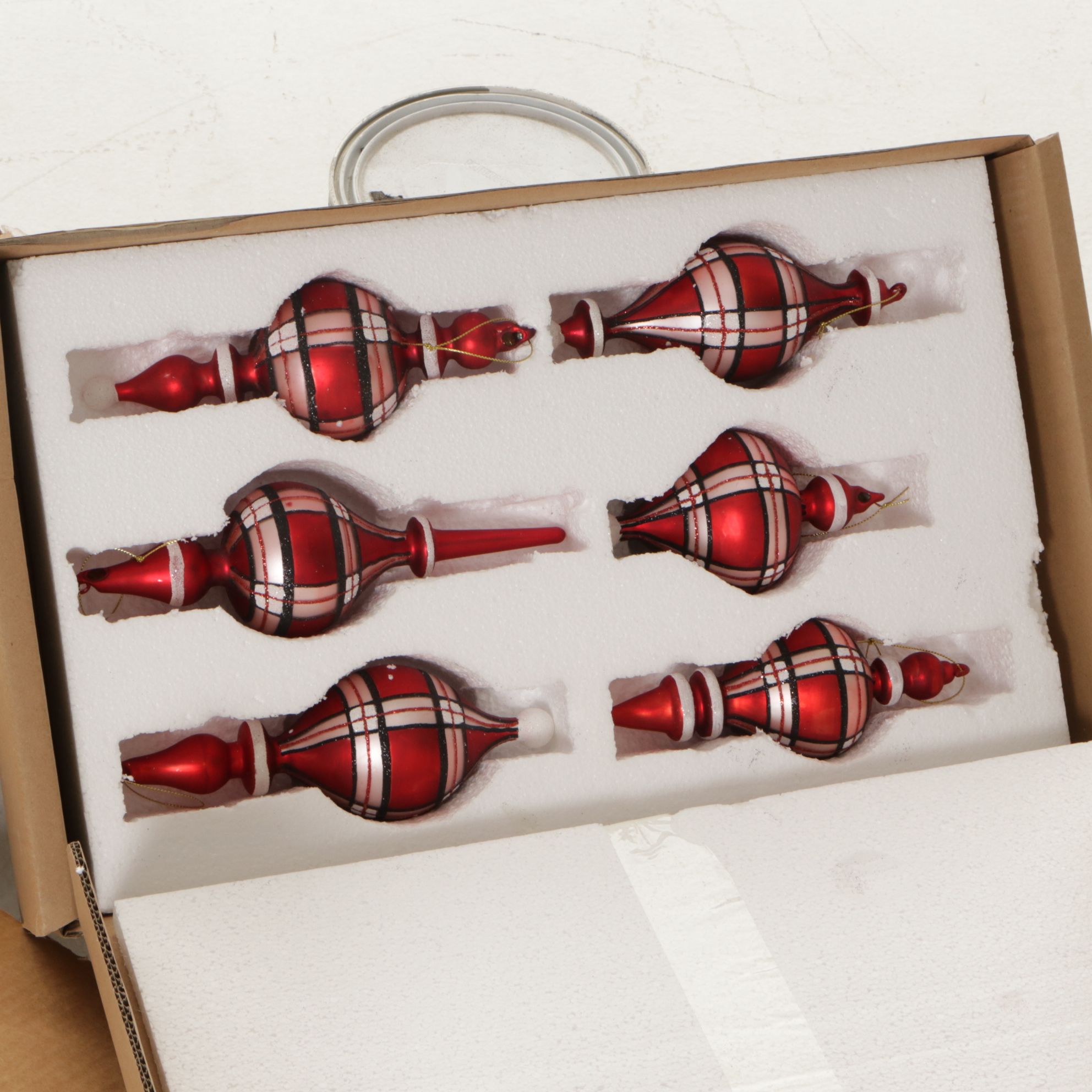 Balsam Hill Starburst Tree Topper, Nordic Plaid Ornaments & Lit Birch Tree Grove