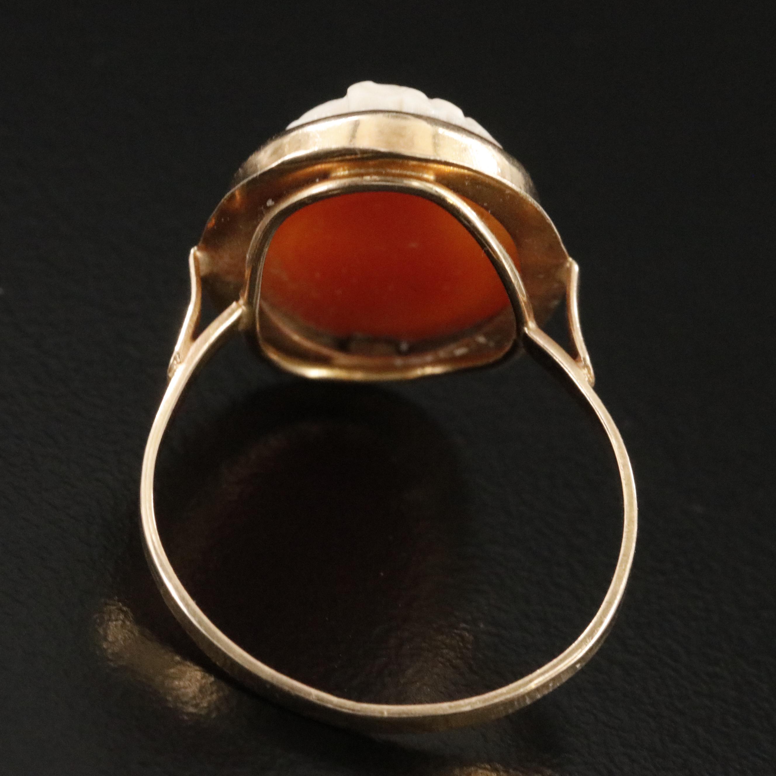 Vintage 14K Shell Cameo Ring