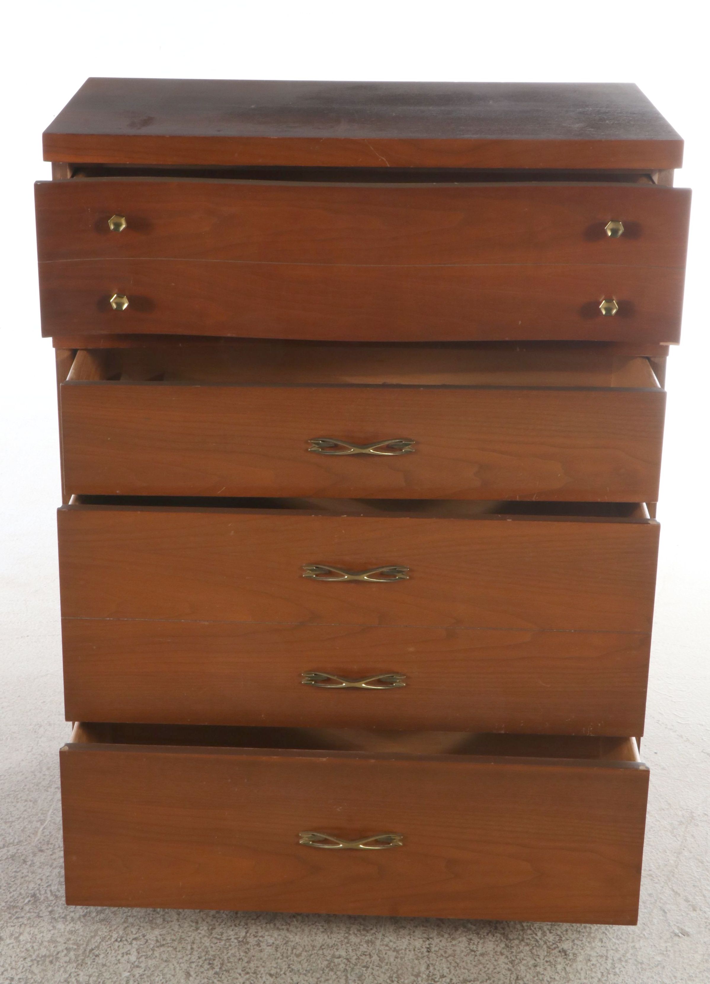 Bassett Furniture Mid Century Modern Style Walnut Chest of Drawers