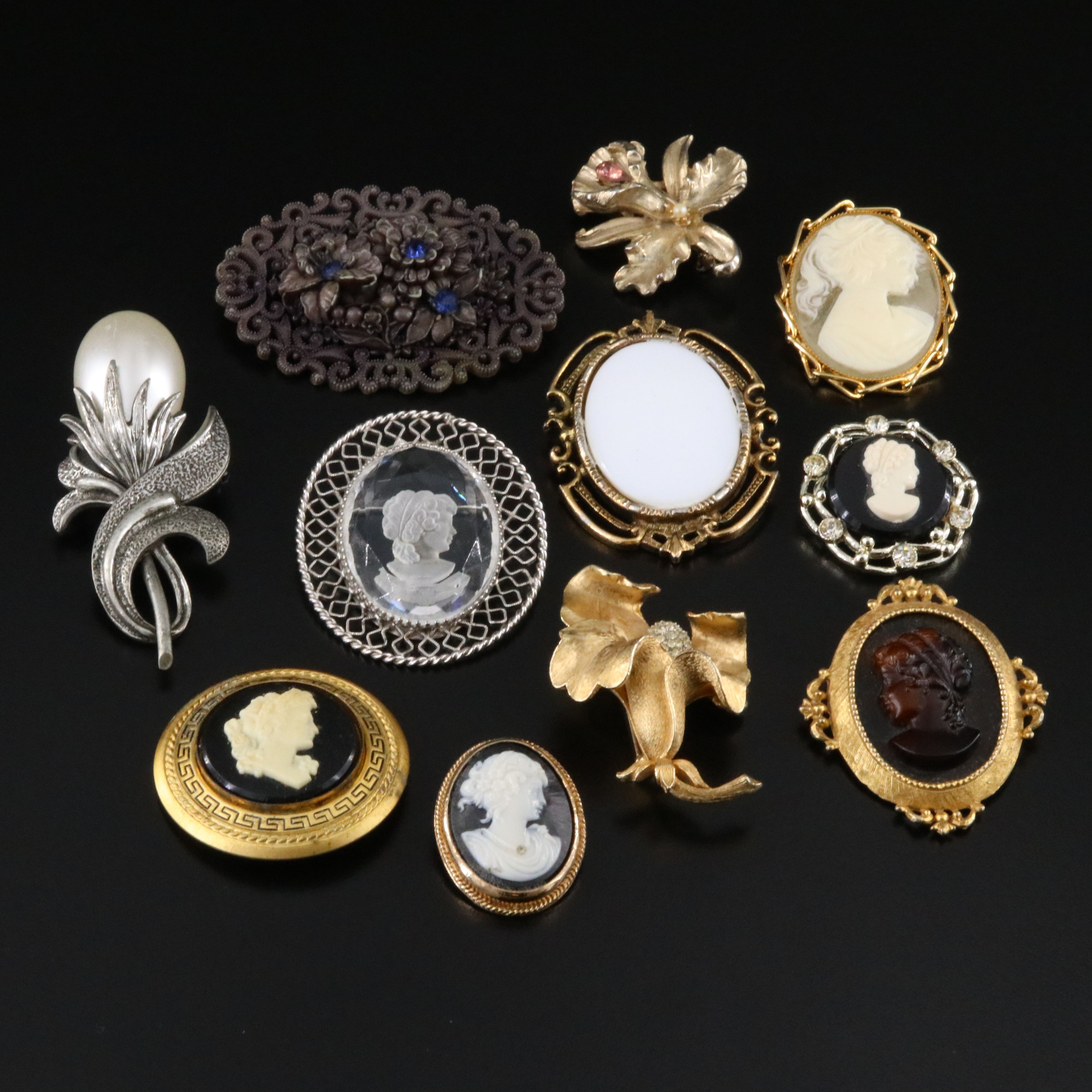 Florenza and Cameos Featured in Vintage Brooch Collection