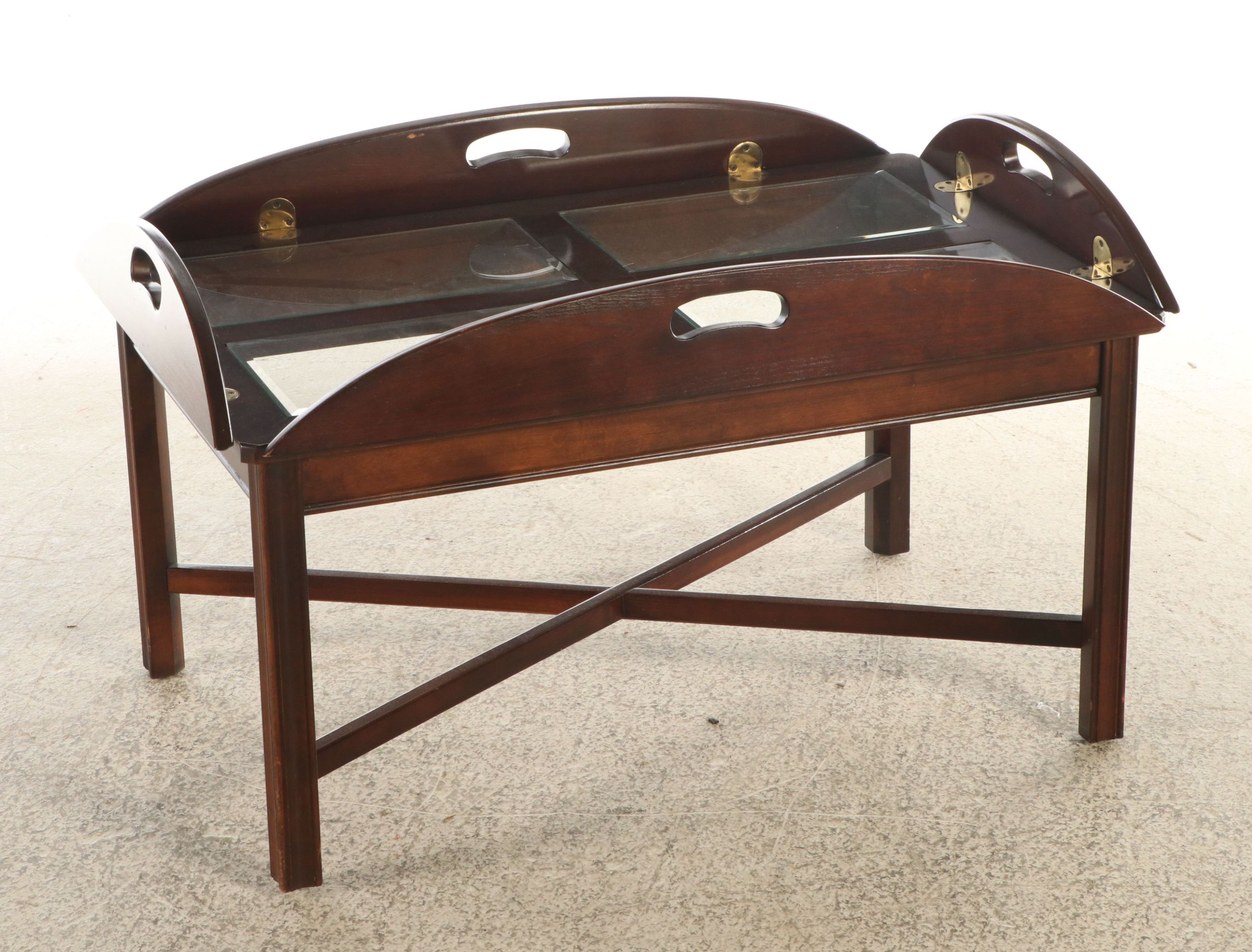 Hammary Chippendale Style Mahogany and Glass Butler's Tray Table