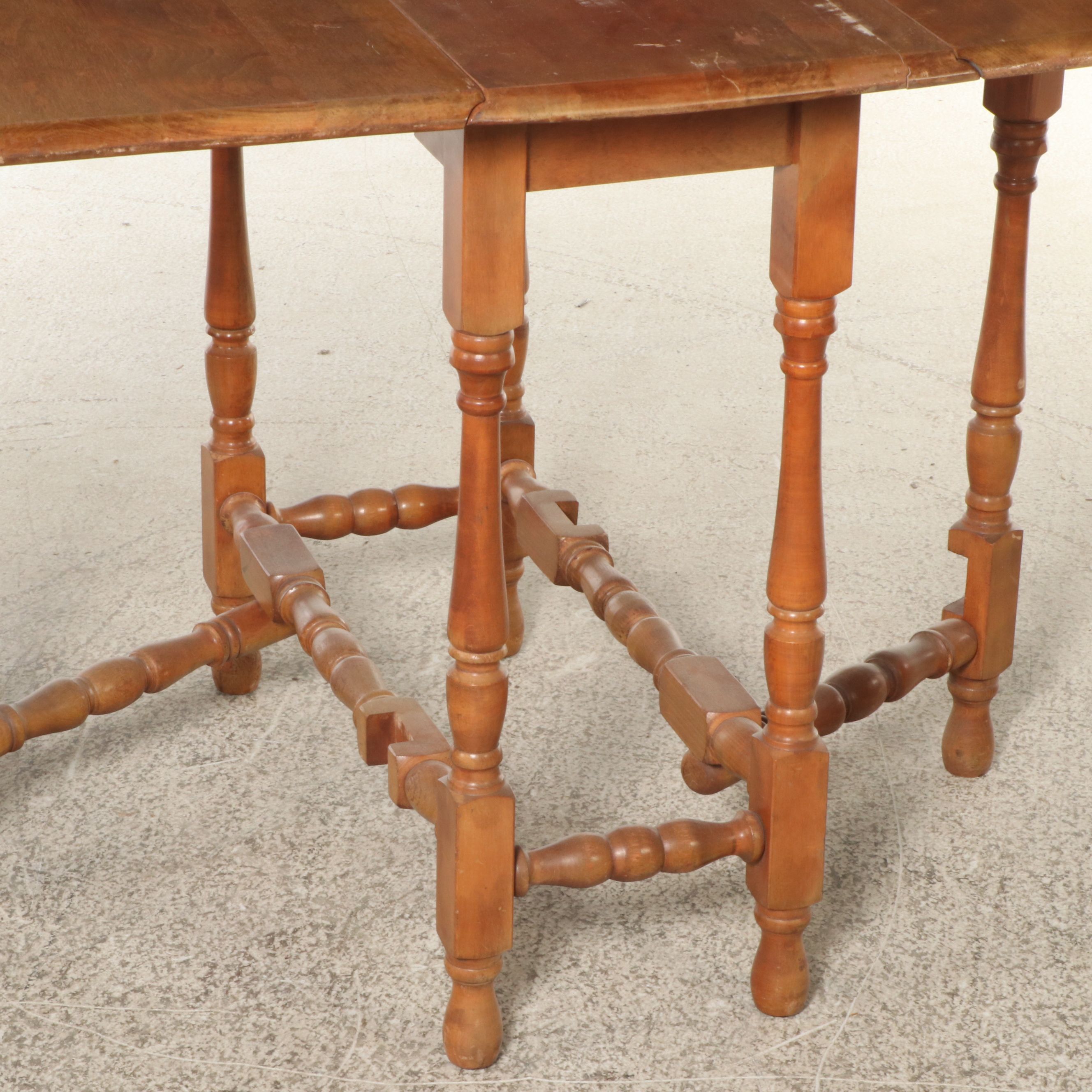 Jacobean Revival Style Elm Finish Gate-Leg Table, Early to Mid-20th Century
